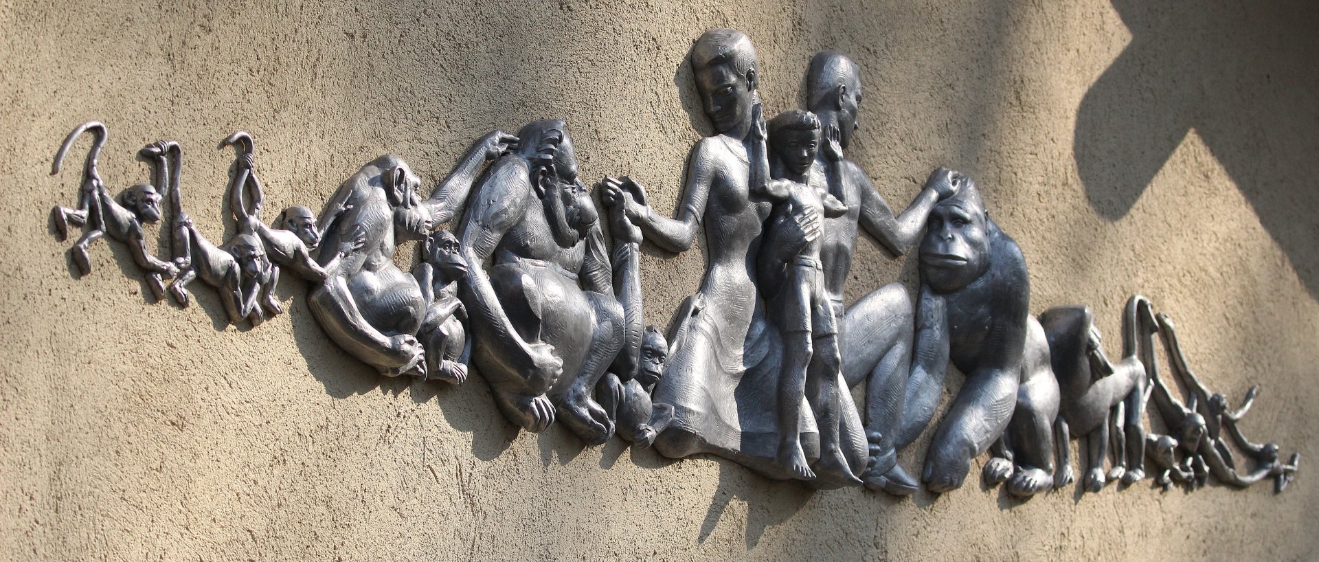 Detroit Zoo - Great Apes of Harambee building detail - November, 2016