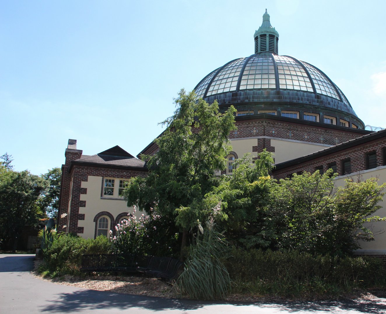 Detroit Zoo - Wildlife Interpretive Gallery - September, 2016