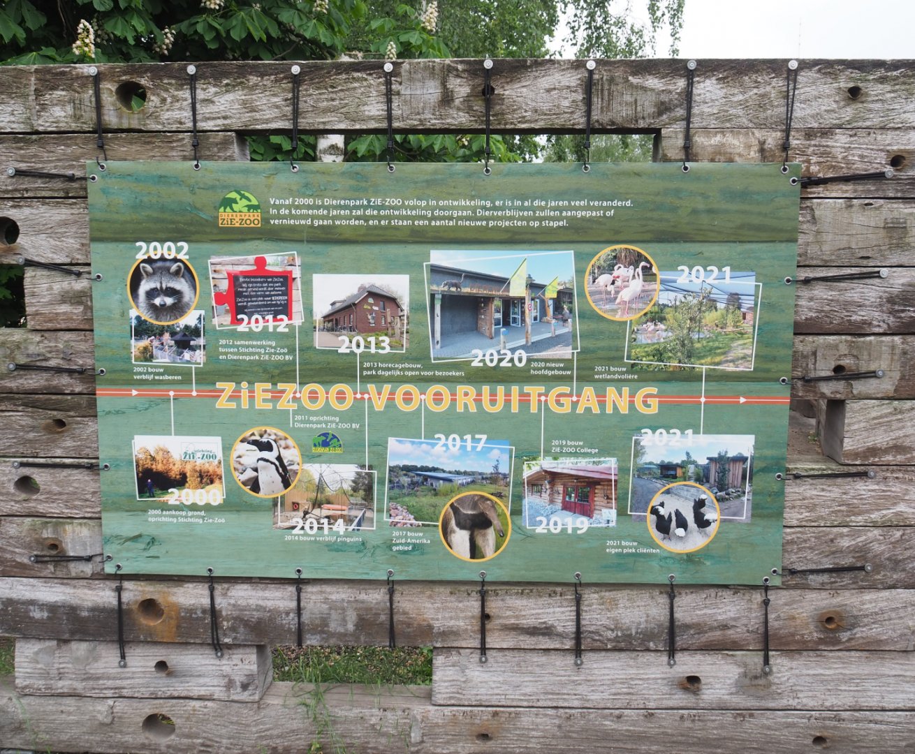 Developments in Zie-Zoo's history signage, 2022-05-17