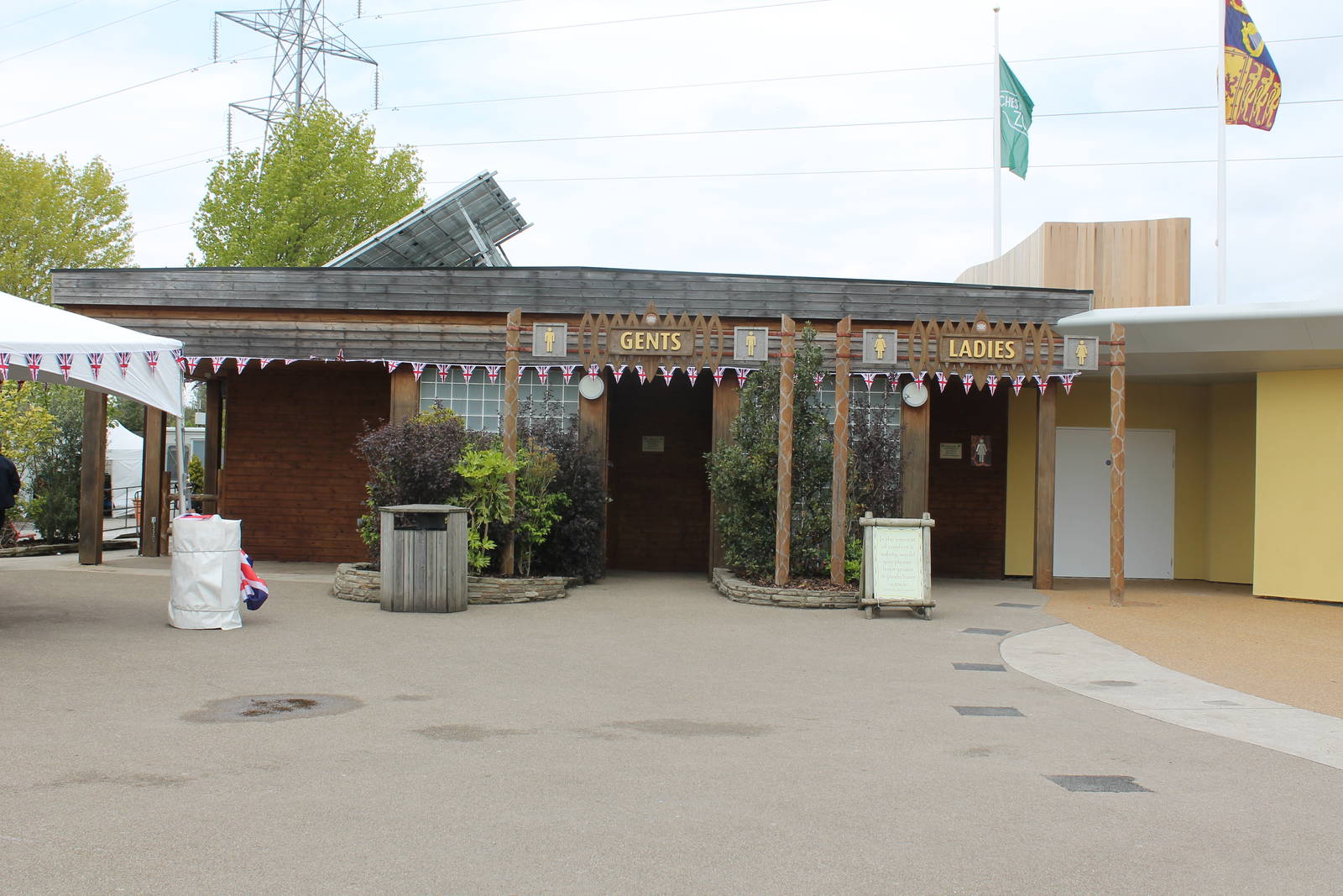 Diamond Jubilee Quarter toilet block, and The Royal Standard