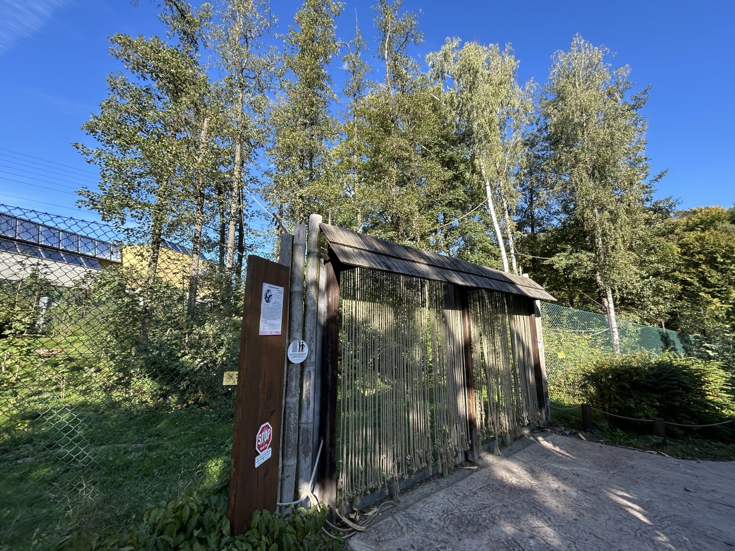 Diana Monkey Exhibit - House of Evolution