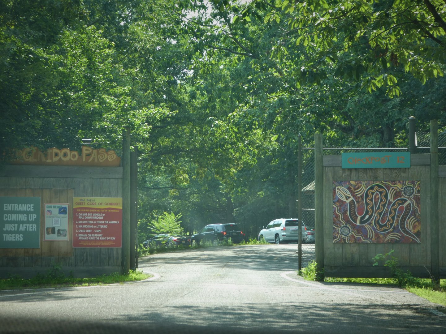 Didgeridoo Pass - Entrance