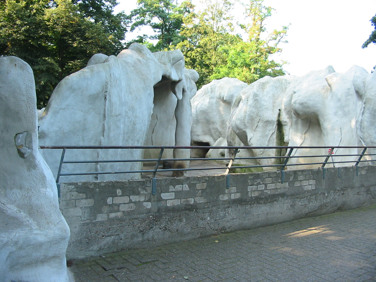 Dierenpark Rhenen 2004 - Front of the old Polar Bear exhibit