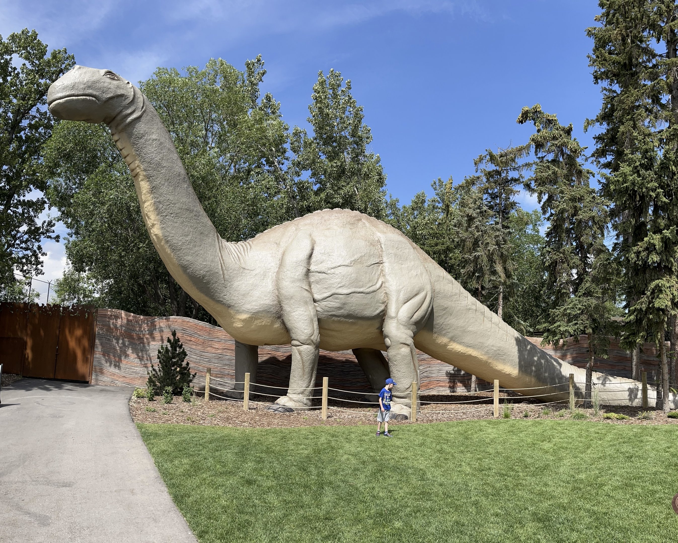 Dinny the Dinosaur - 1935 Statue