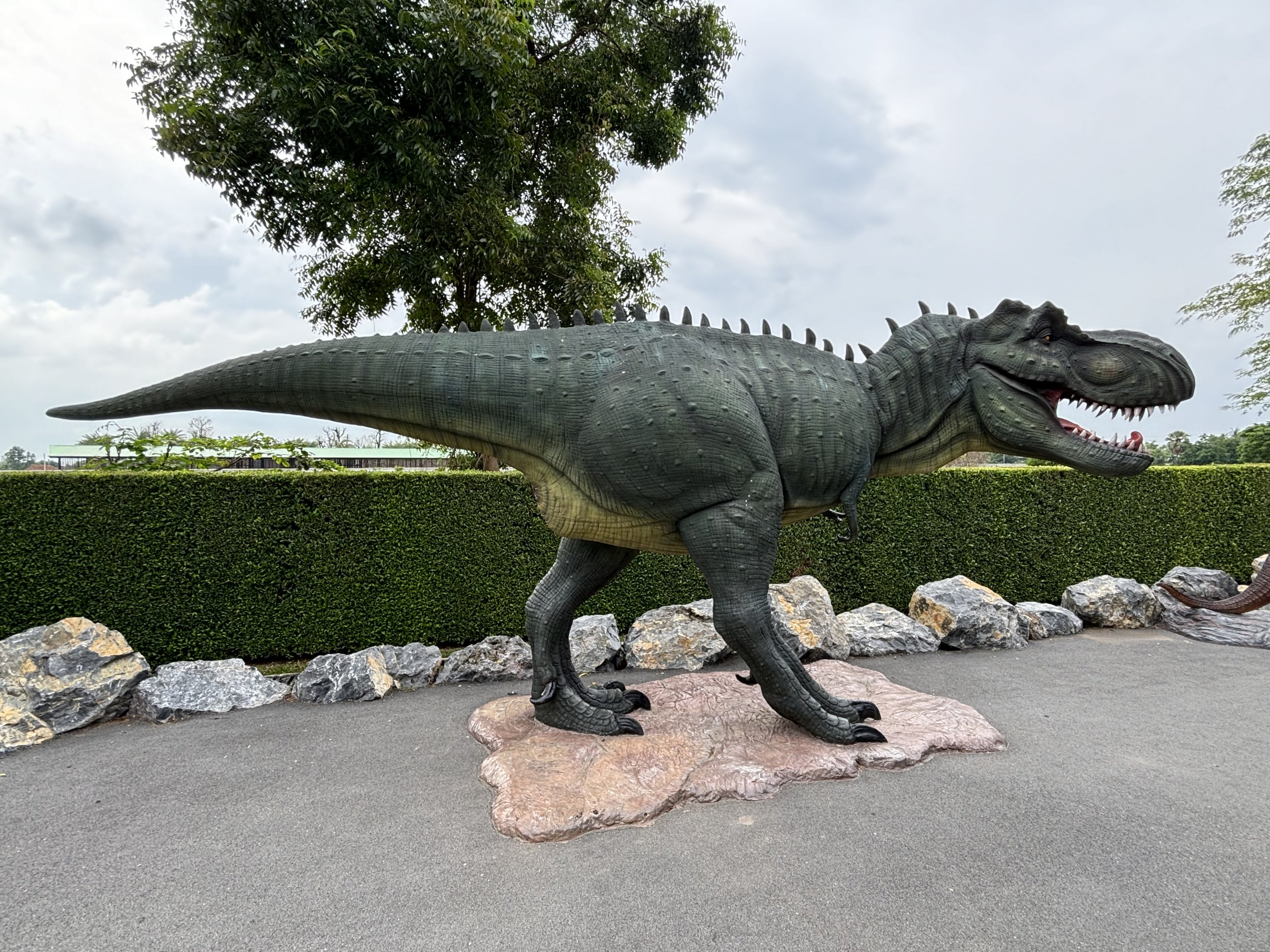 Dinosaur Statue - Lion Park