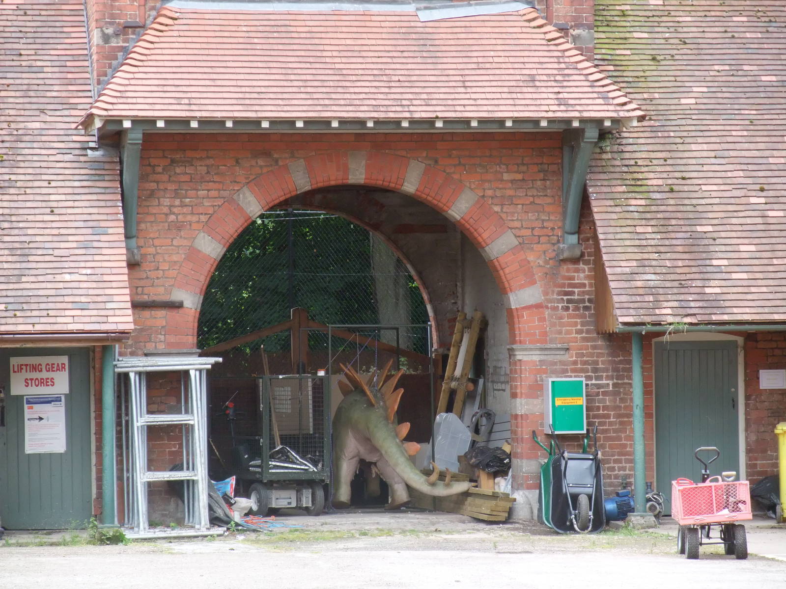 Dinosaurs at Large! - Chester, 16/07/11