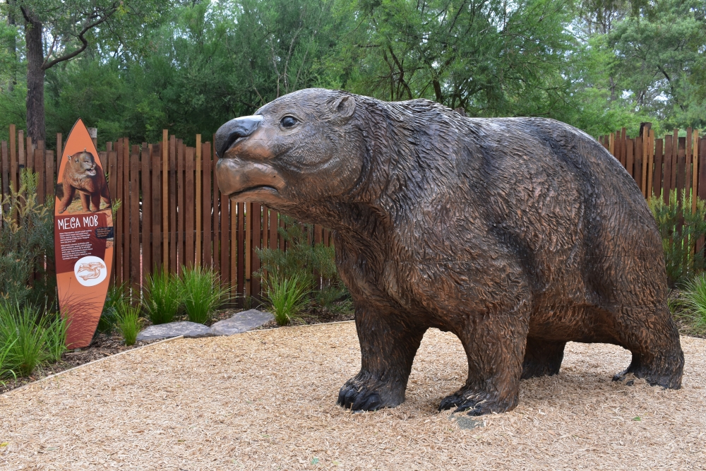 Diprotodon Statue