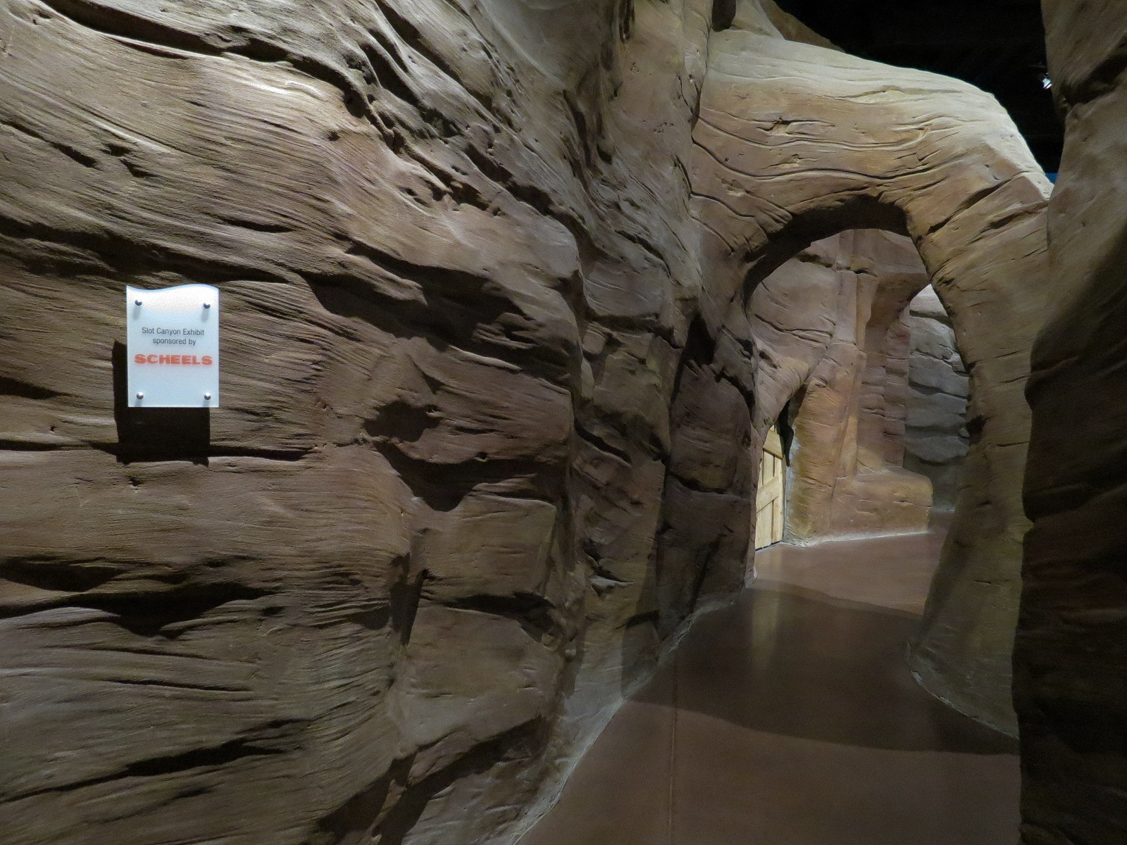 Discover Utah - Slot Canyon Pathway