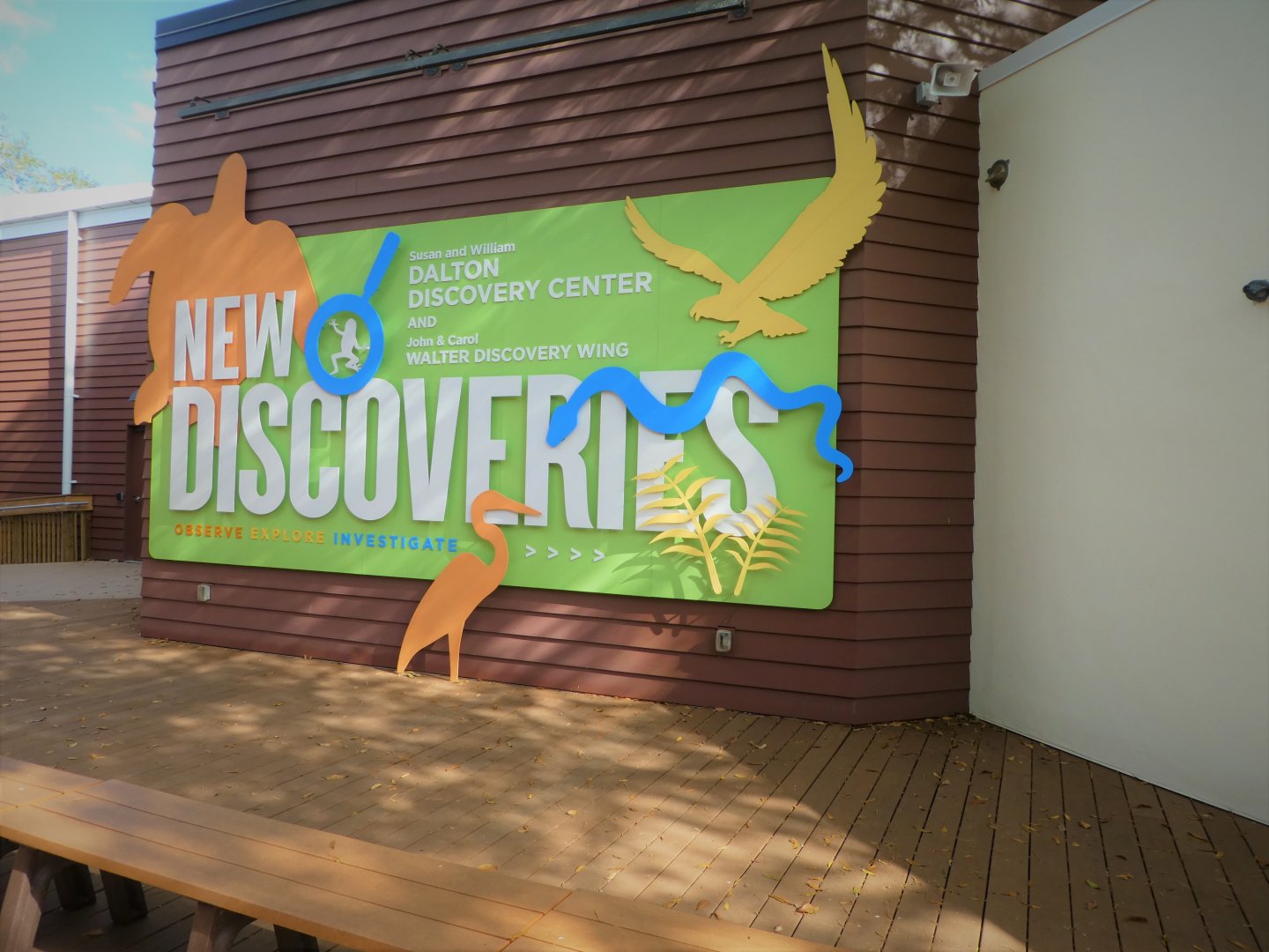 Discovery Center - New Sign