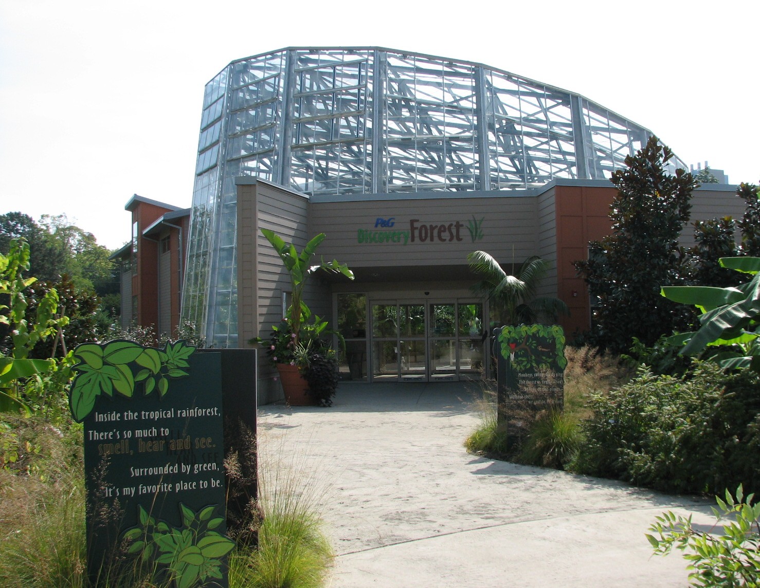 Discovery Forest Education Center - Exterior