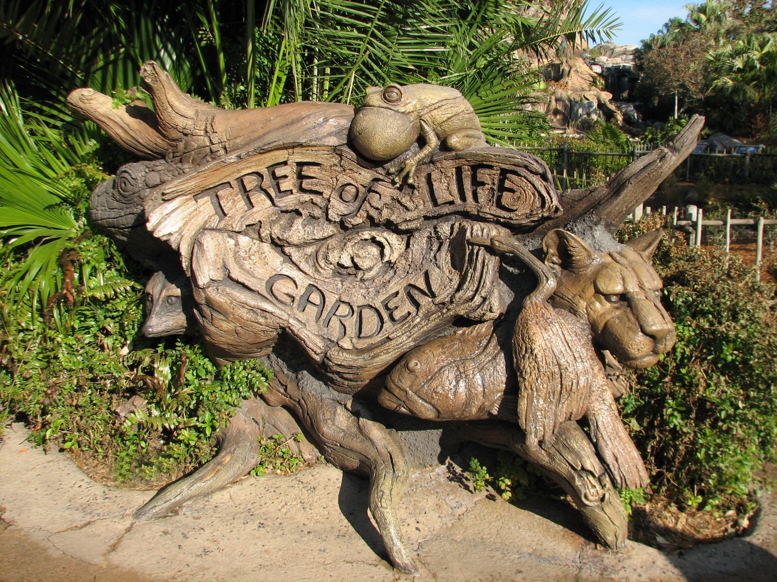 Discovery Island - Tree Of Life Garden Sign
