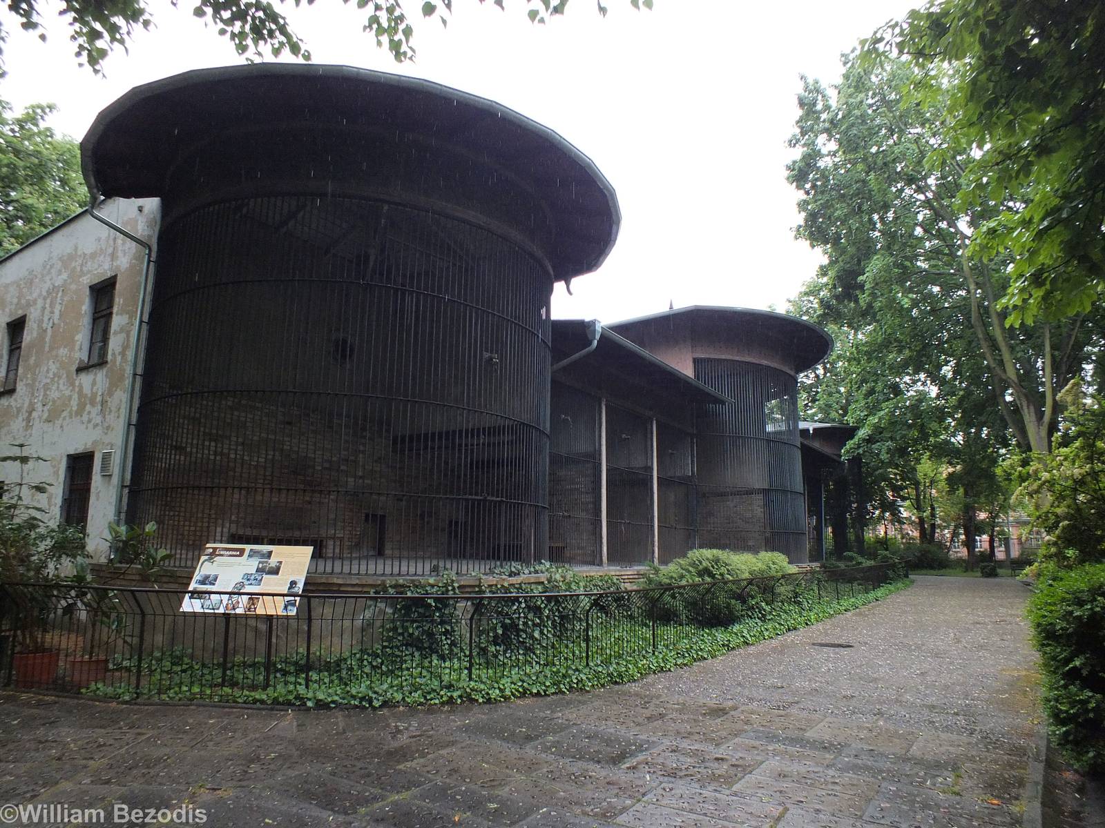 Disused Big Cats Enclosures