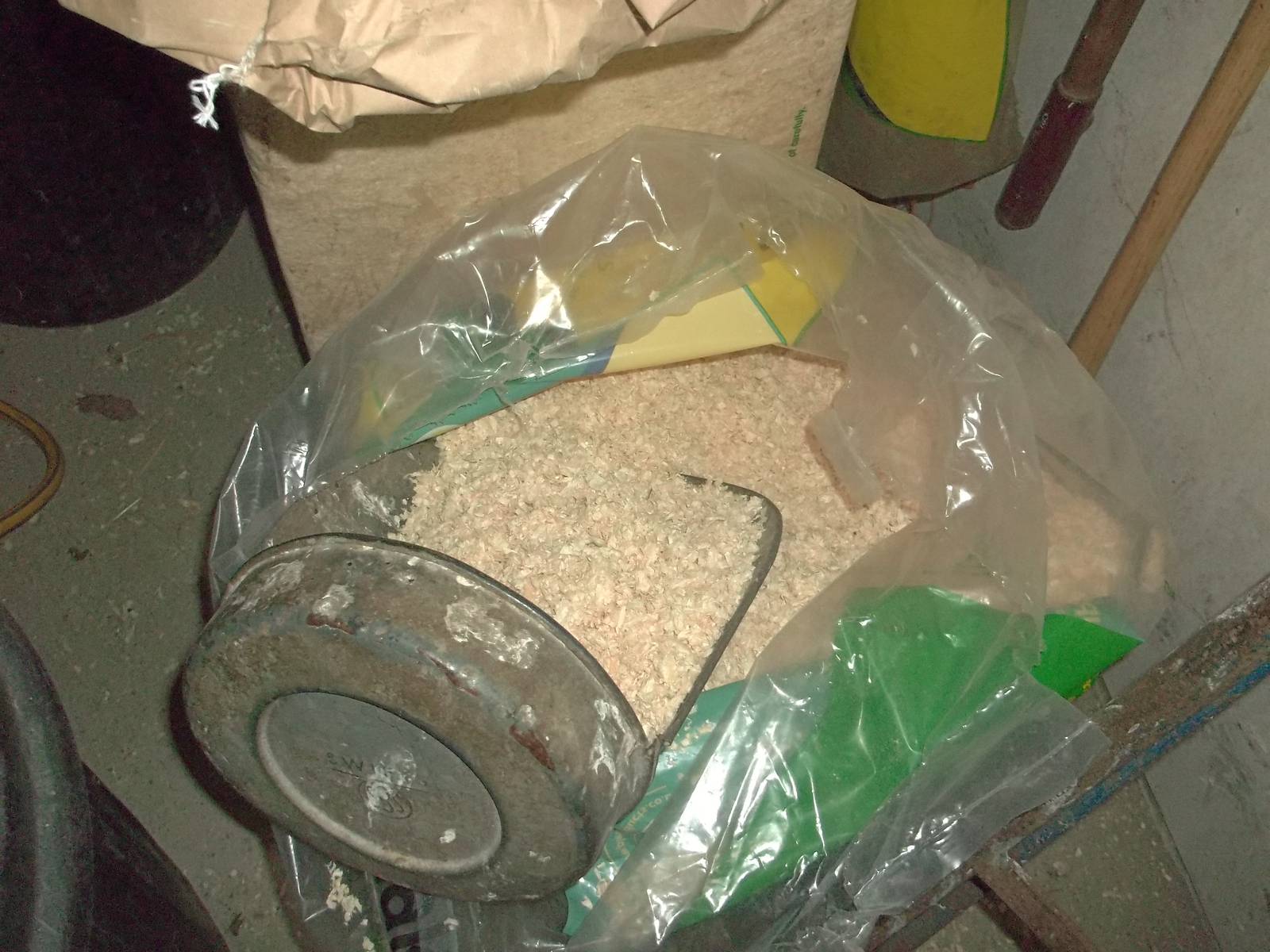 Doing the bagging up - reliving my days as the worst zoo keeper in the coun