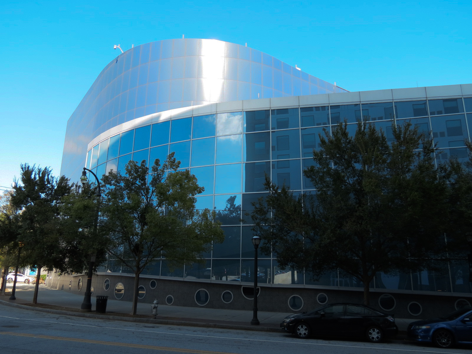 Dolphin Coast - Exterior