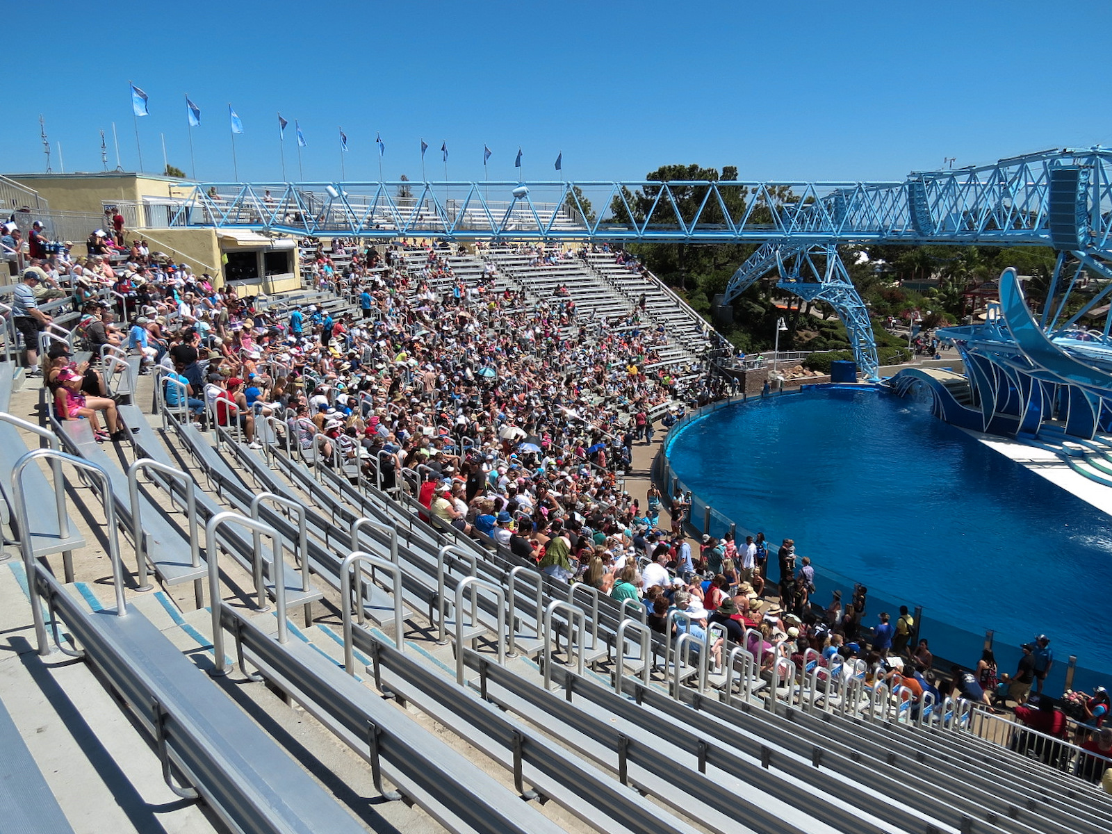 Dolphin Stadium - Blue Horizons Show
