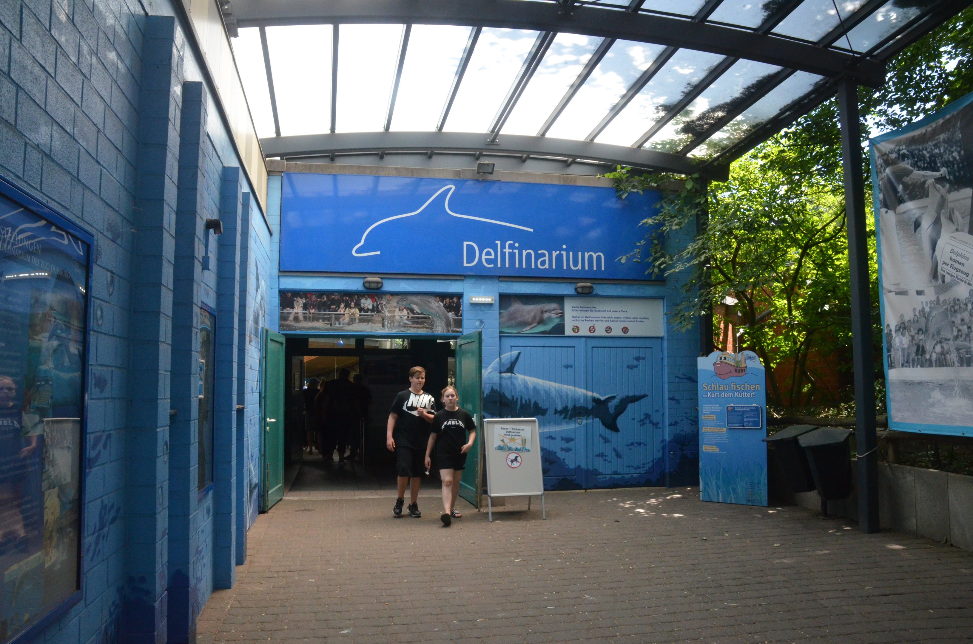 Dolphinarium at Duisburg, 17/06/19