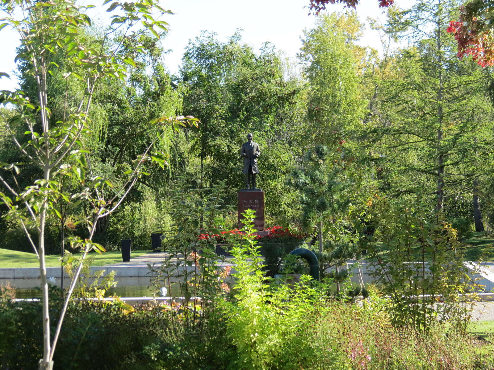 Dr. Schofield Garden