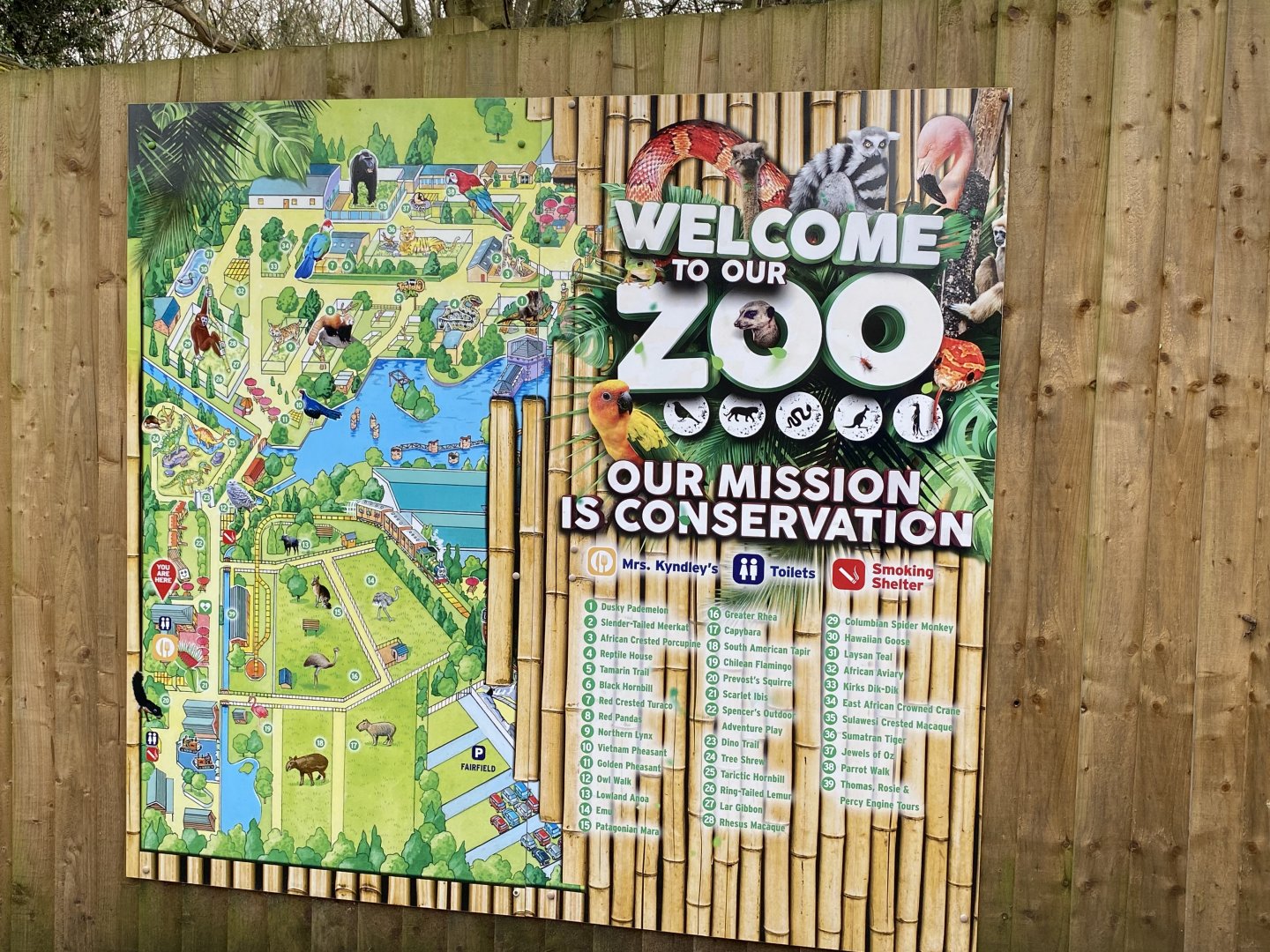 Drayton Manor theme park zoo, map
