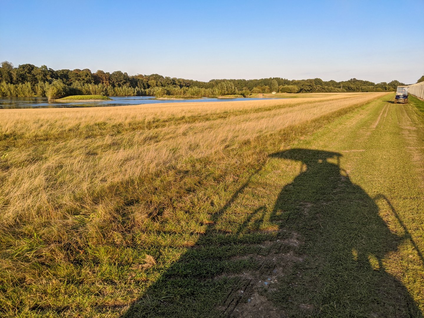 Driving past the end of the lake / Watatunga / 1-9-20