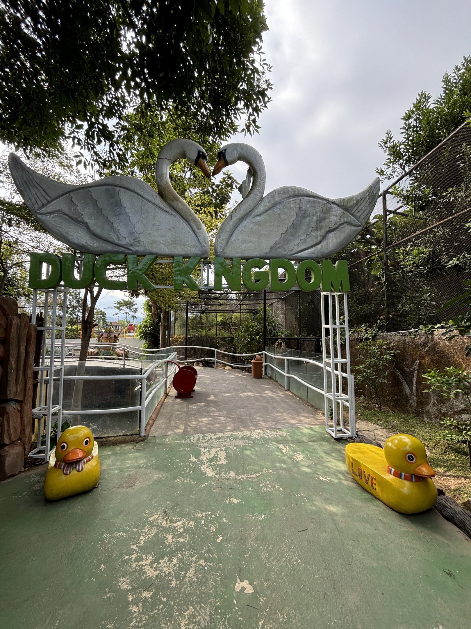 Duck Kingdom - entrance