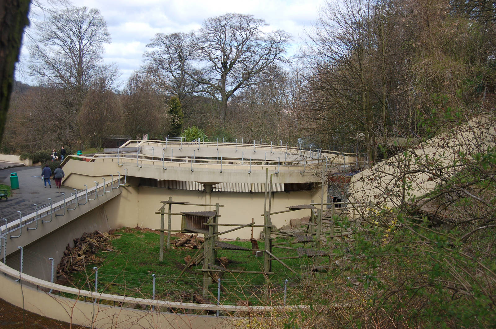 Dudley Zoo pits