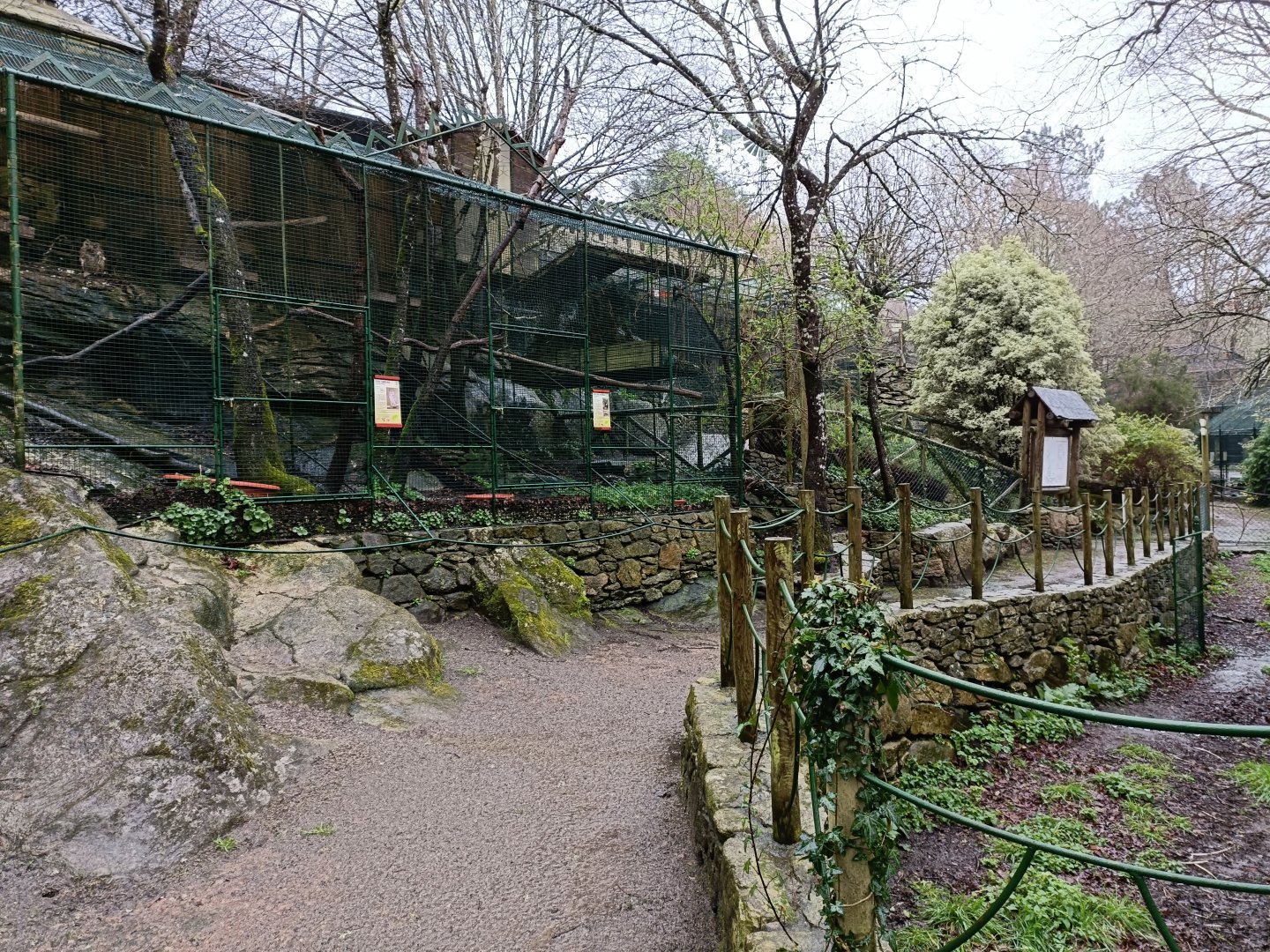 Eagle owl exhibits - Avifauna Lugo