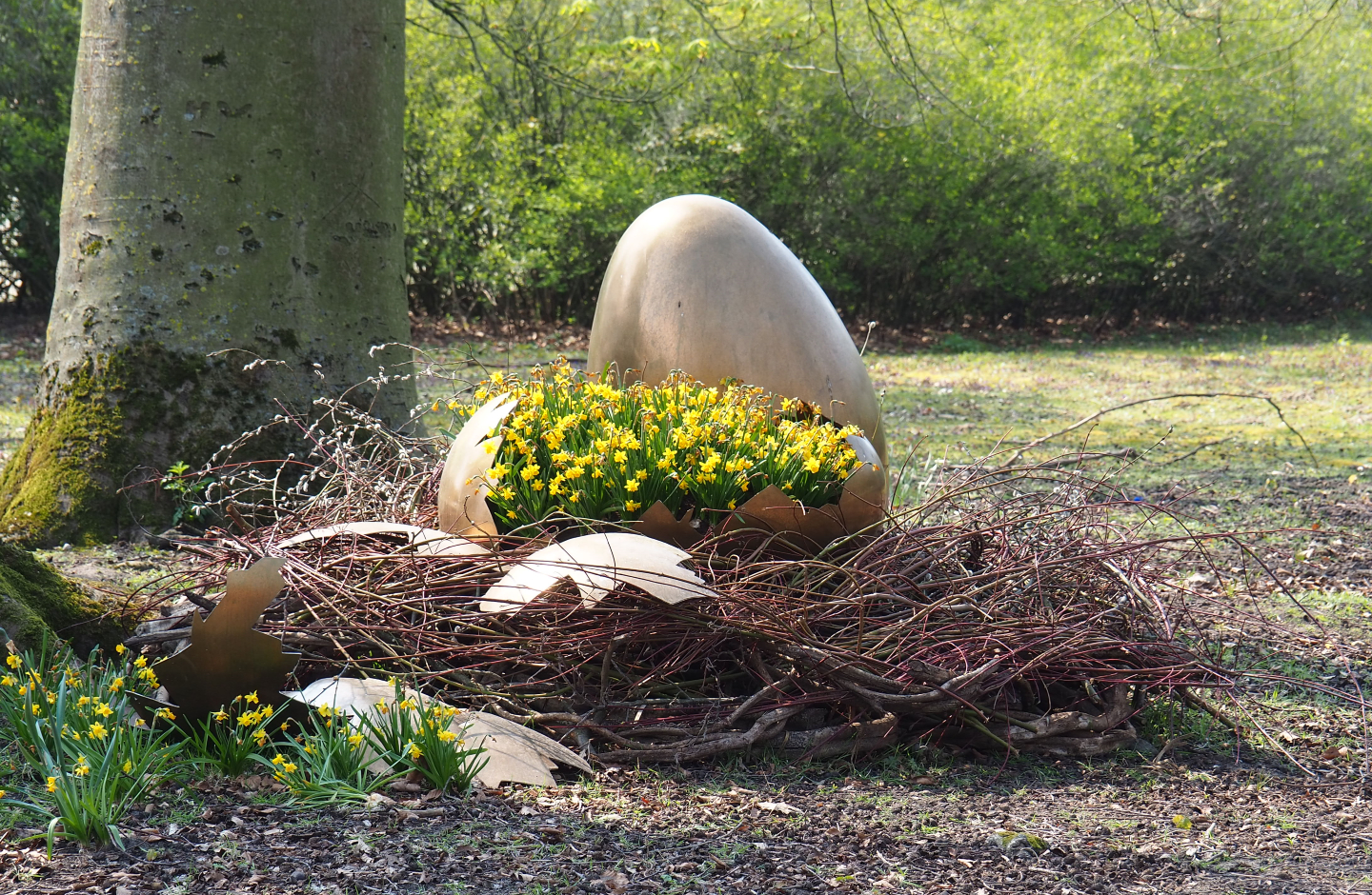 Easter/Spring decorations and flowers, 2021-04-20