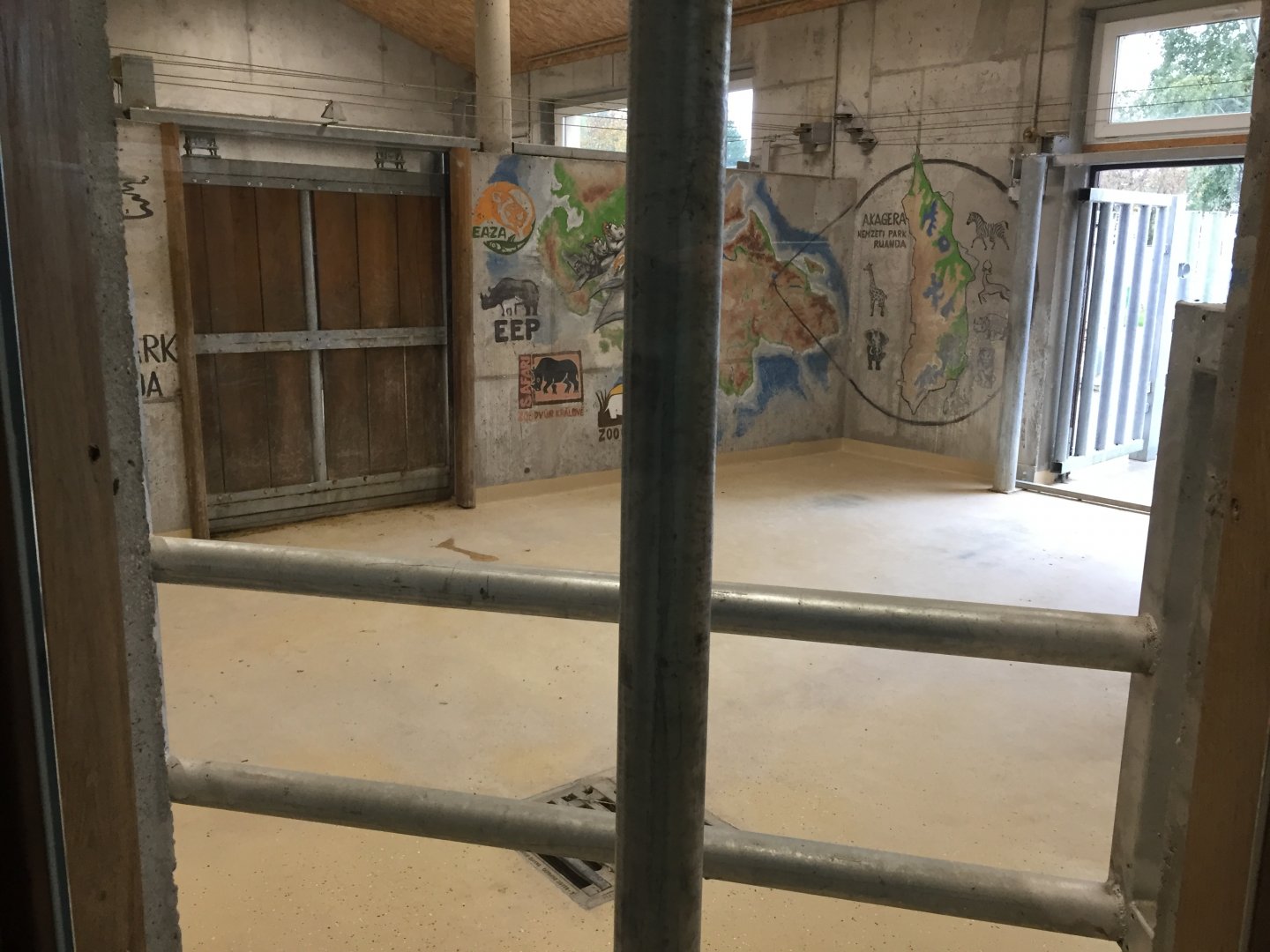 Eastern black rhino stable 10.2020.