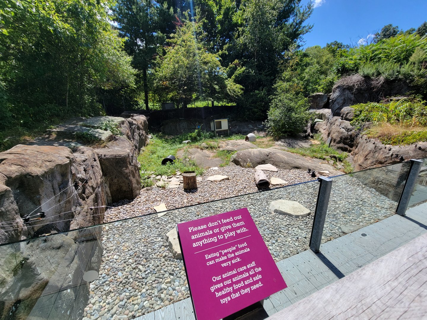 Ecotarium - North American river otter land area