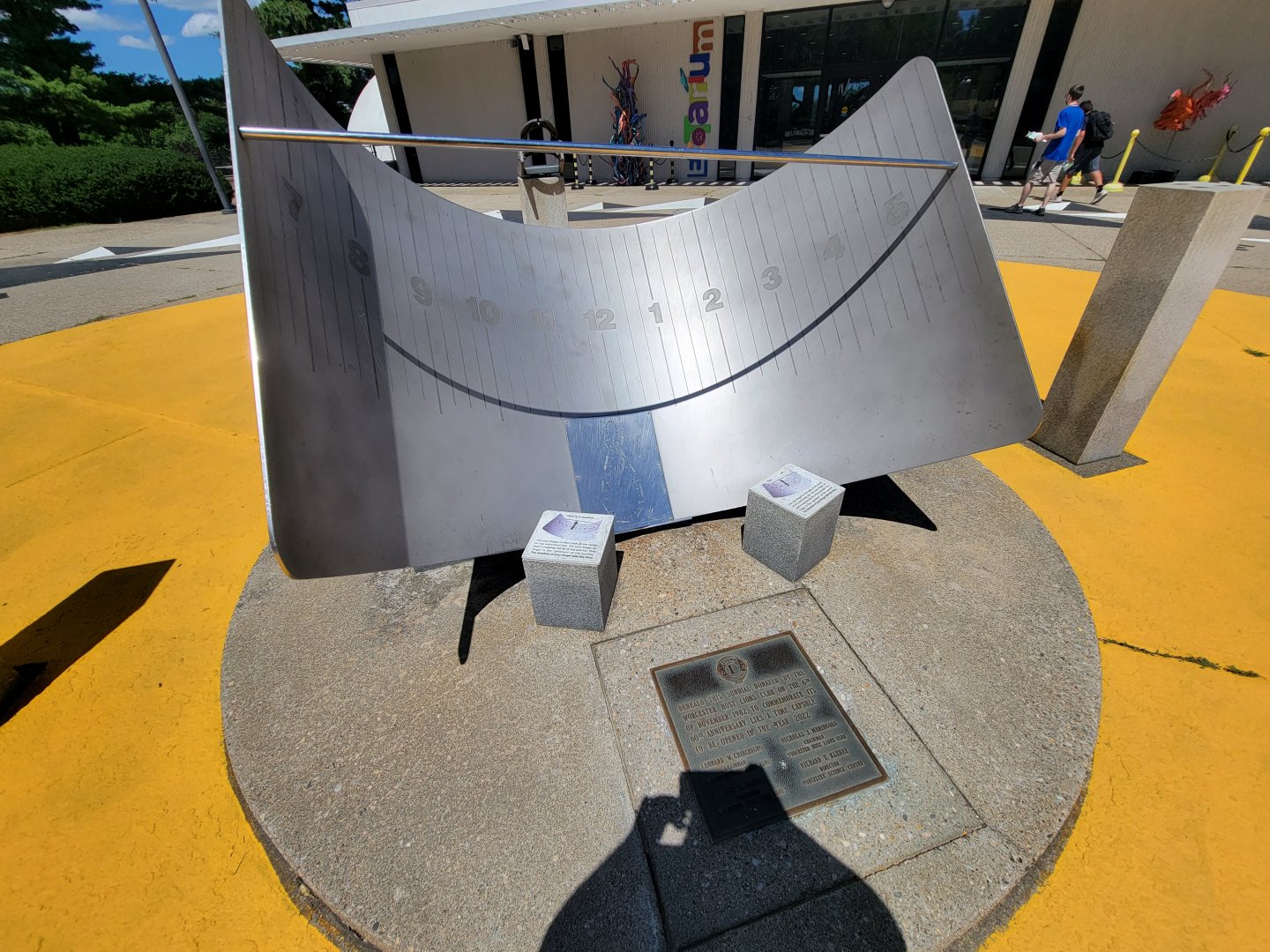 Ecotarium - Sundial