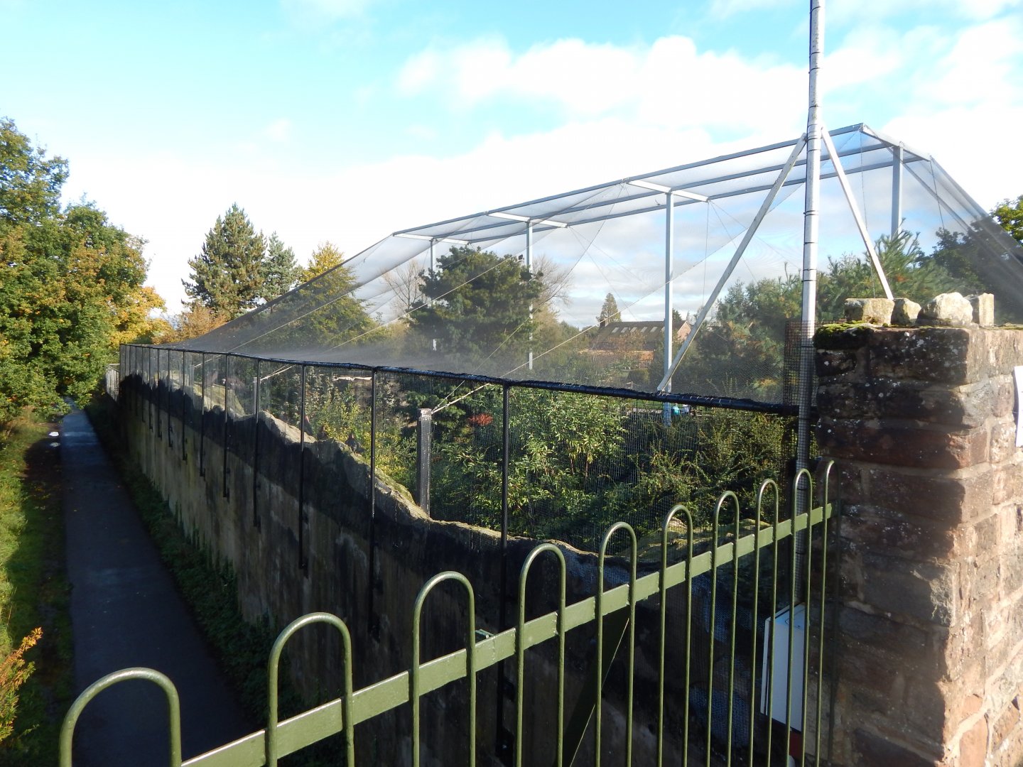 Edge of Europe aviary 081020