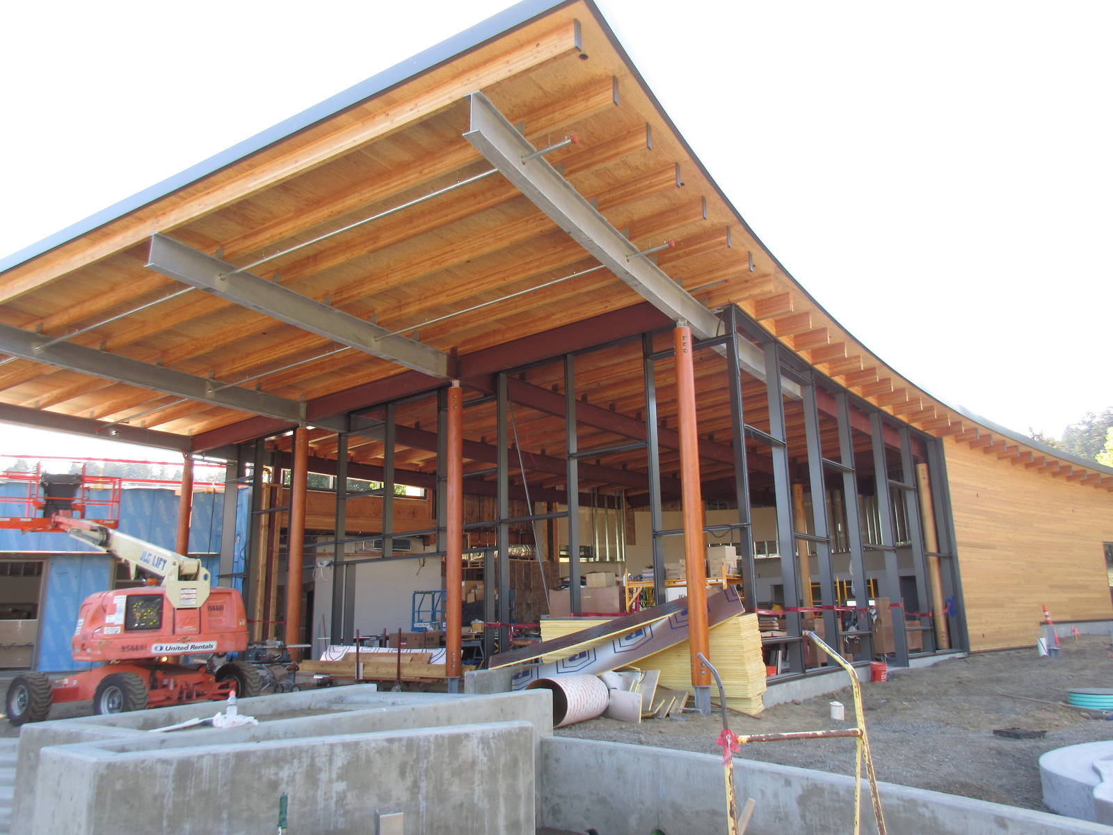 Education Center + Insect Zoo (New in 2017)