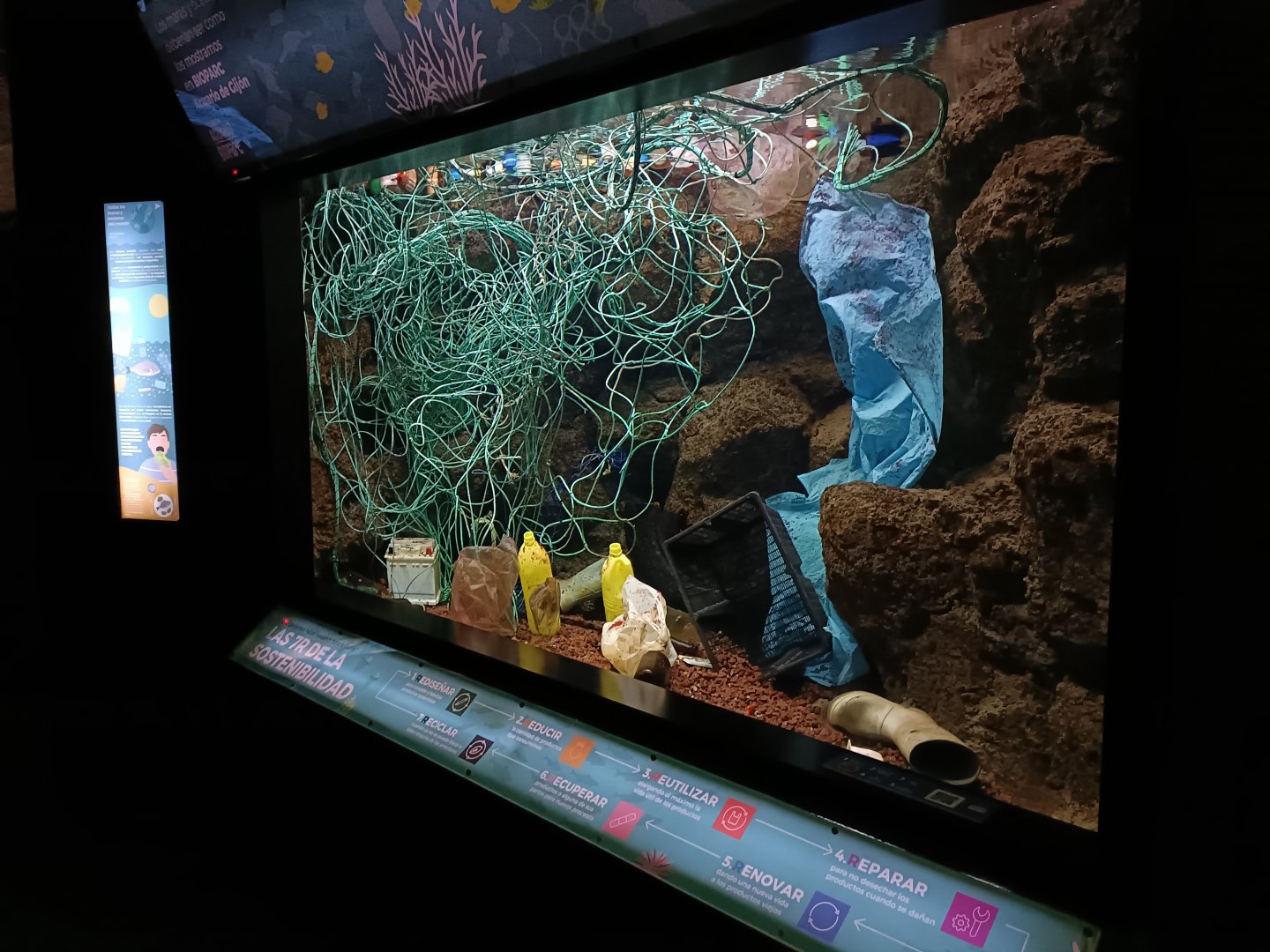 Educational exhibit- Bioparc Acuario de Gijón