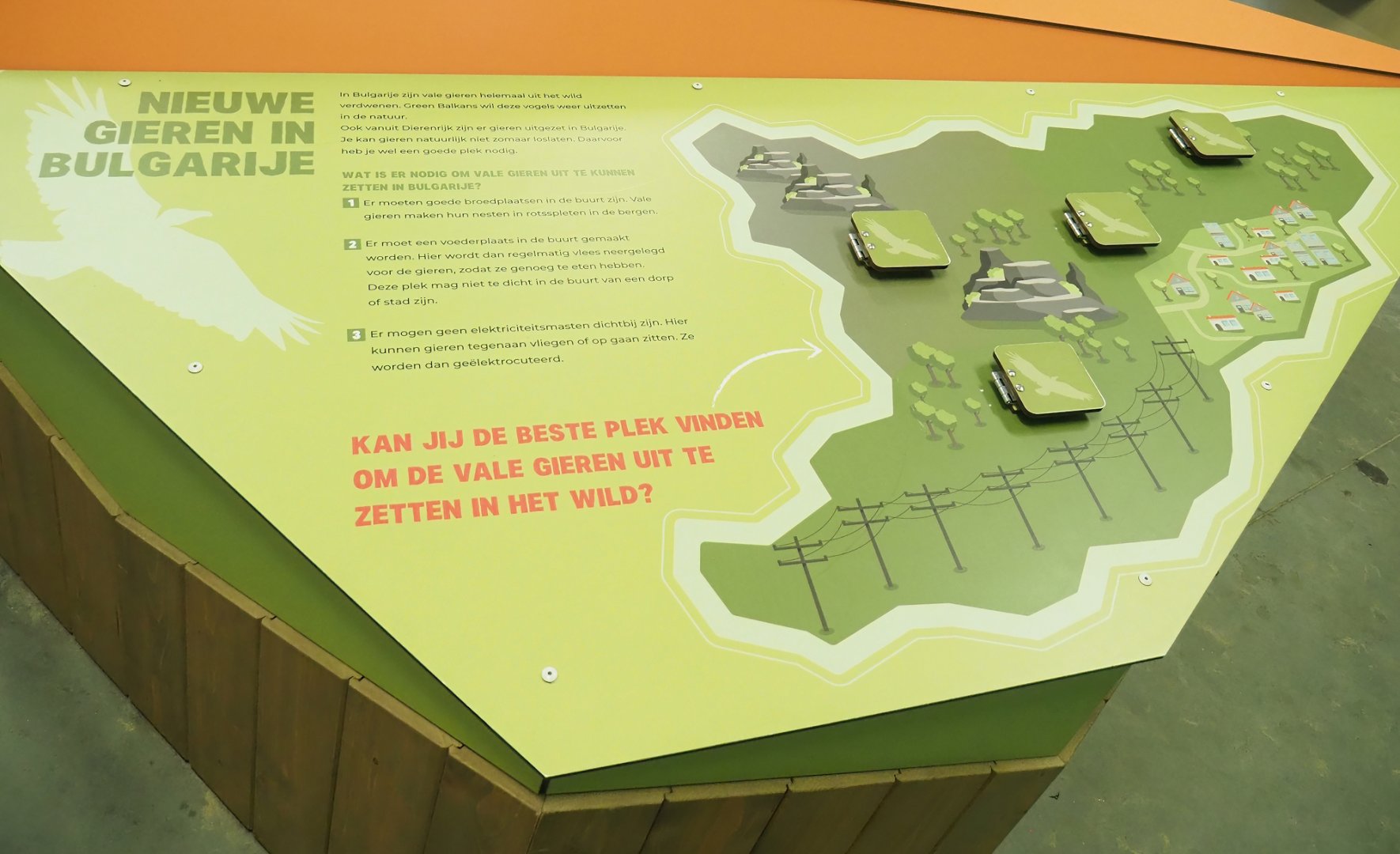 Educational signage about vulture project in Bulgaria, 2023-04-30