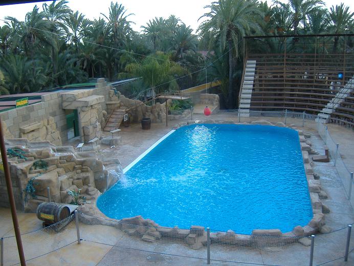 Elche Safari Park sealion arena