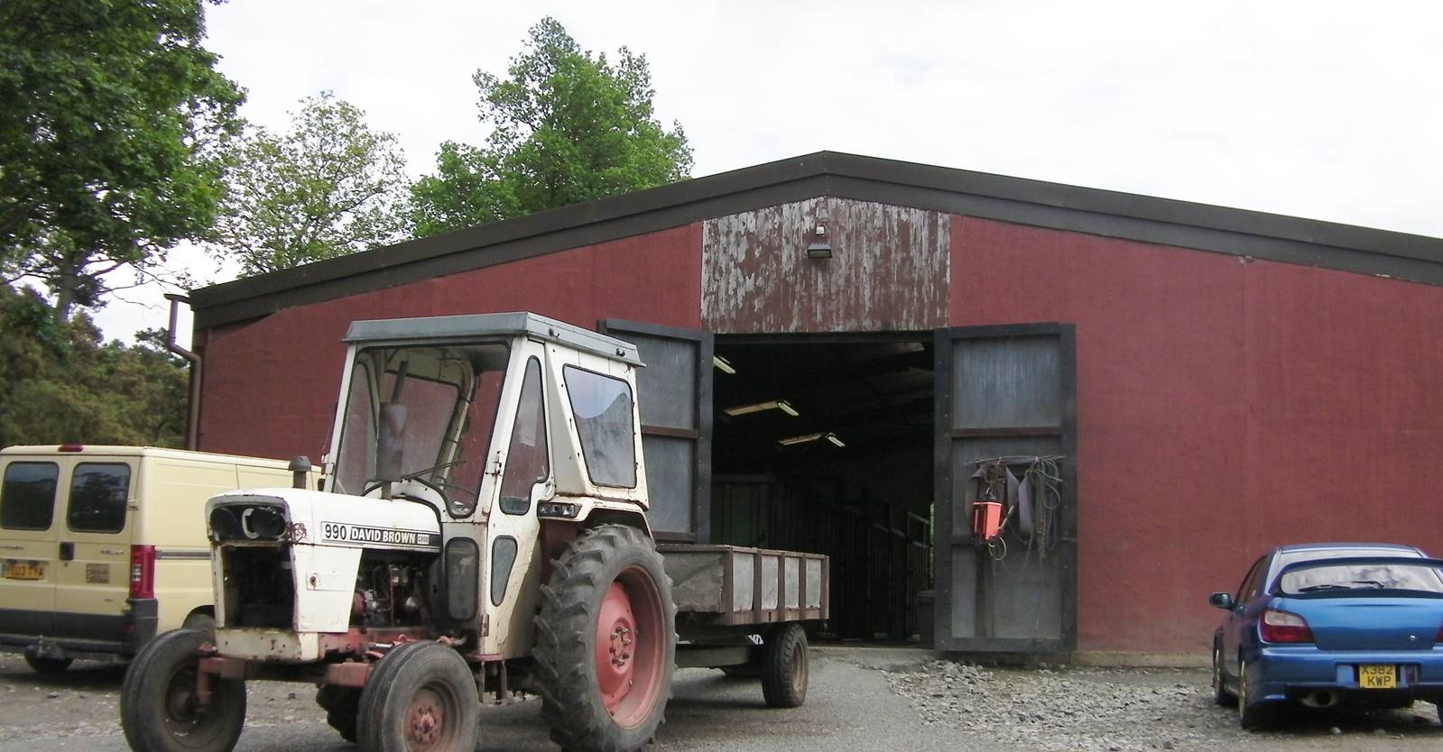 Elephant Barn  -  04.06.2012