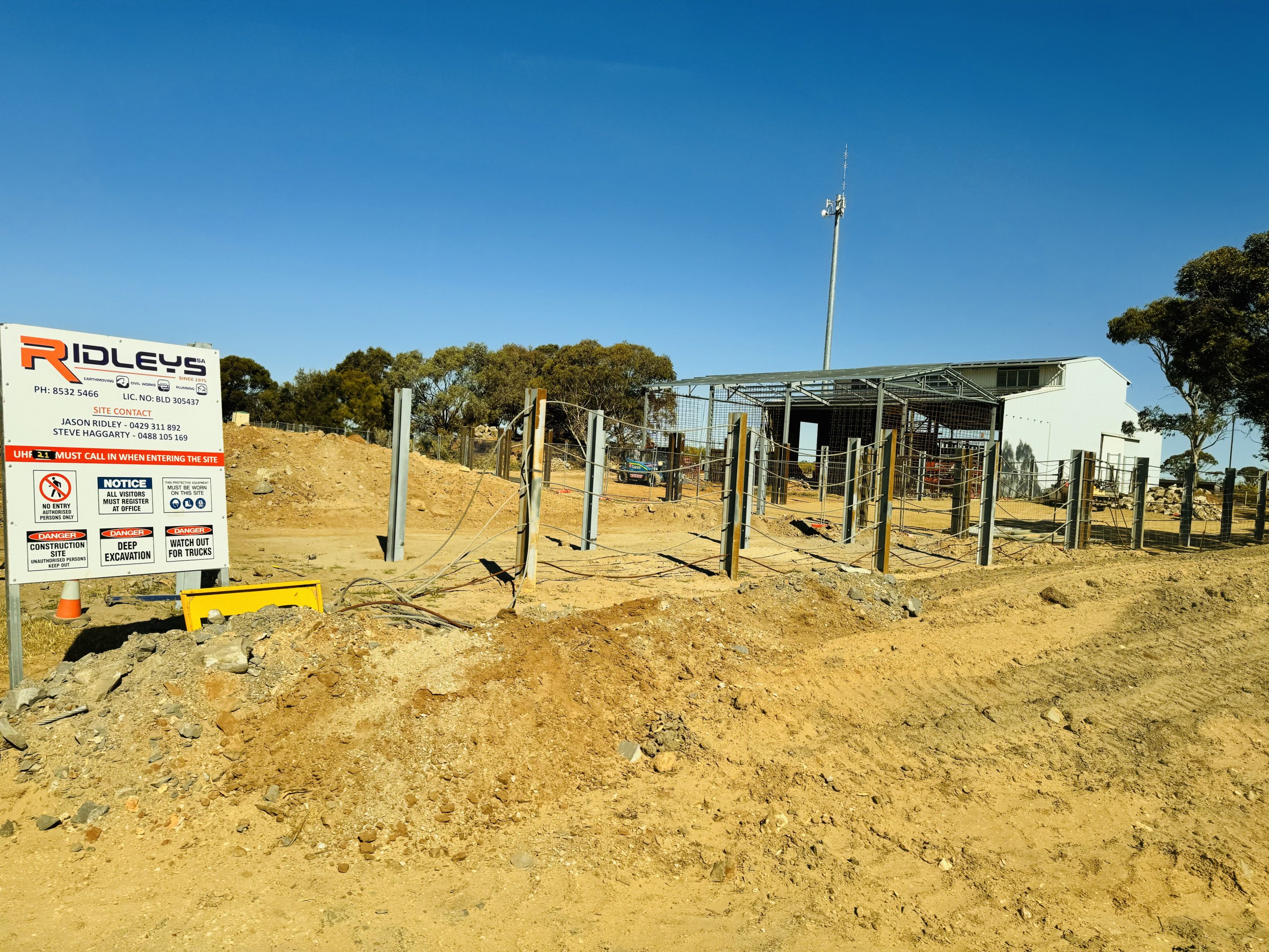 Elephant barn (coming soon)