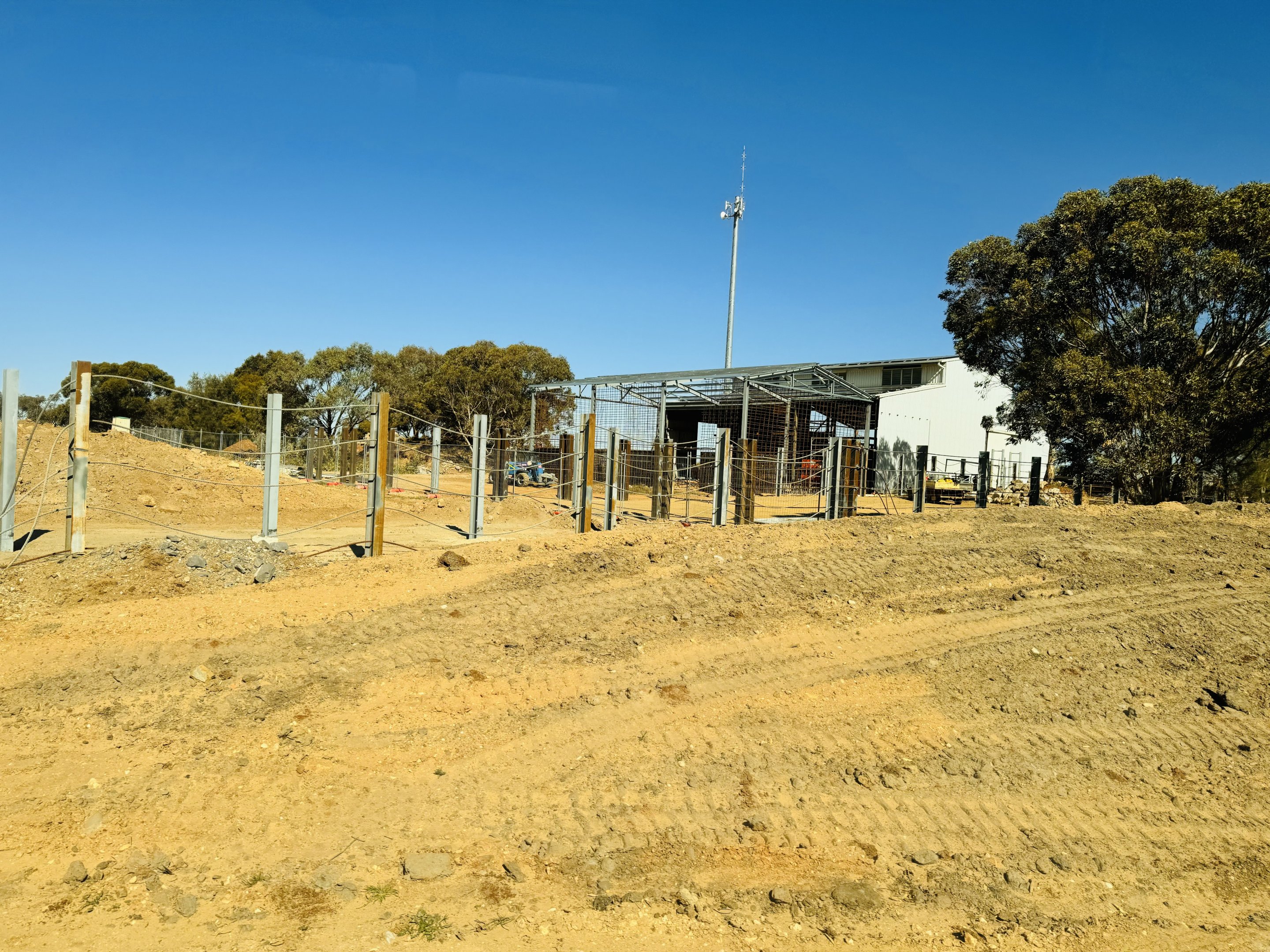 Elephant barn (coming soon)