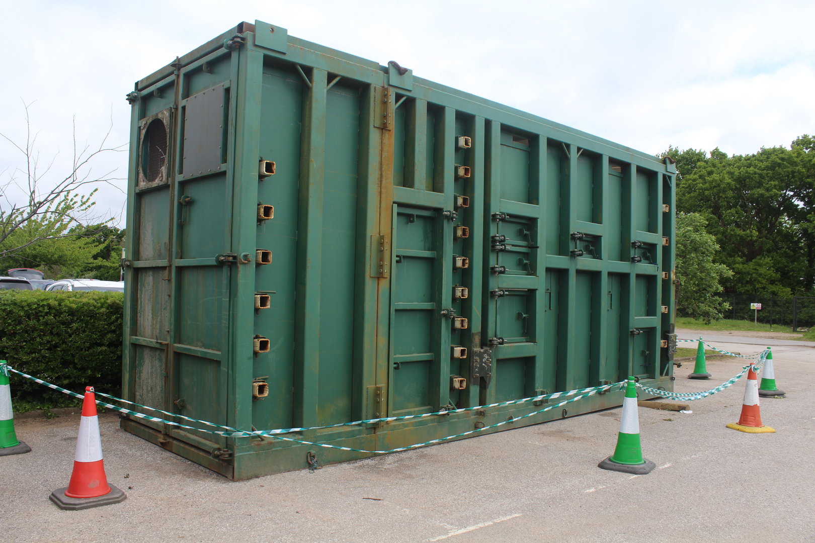 Elephant crate Chester Zoo 17th May 2023
