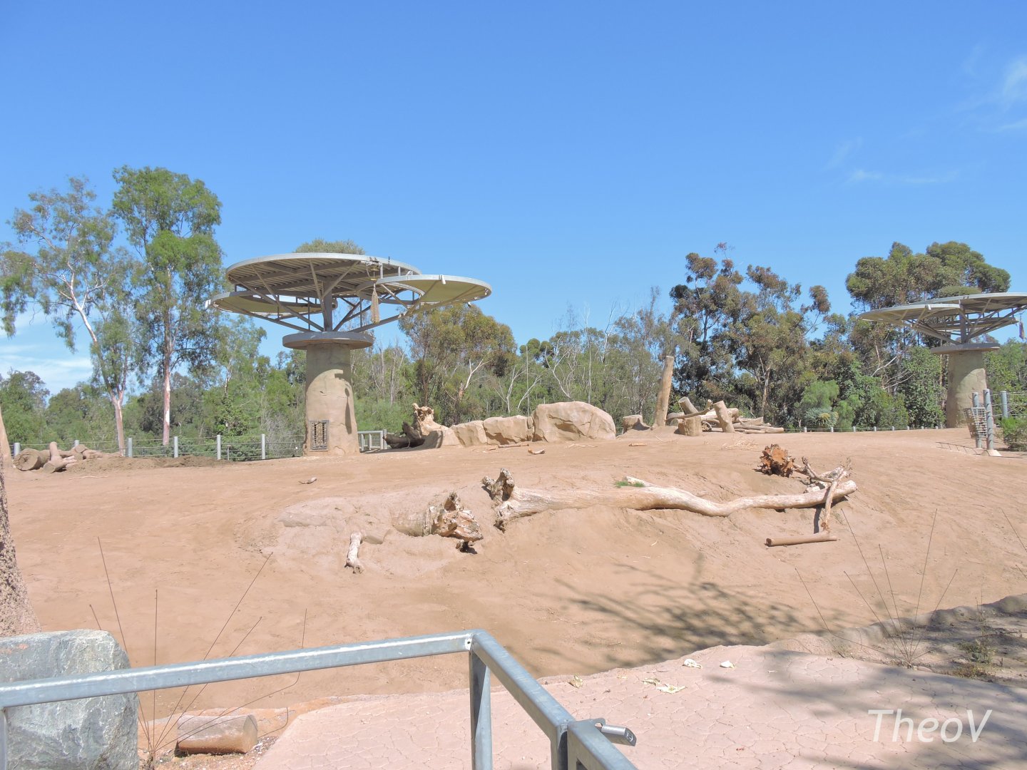 Elephant exhibit - Elephant Odyssey [2015]