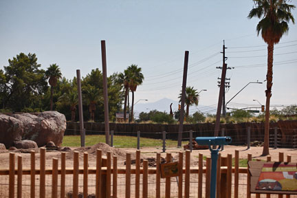 elephant exhibit modification
