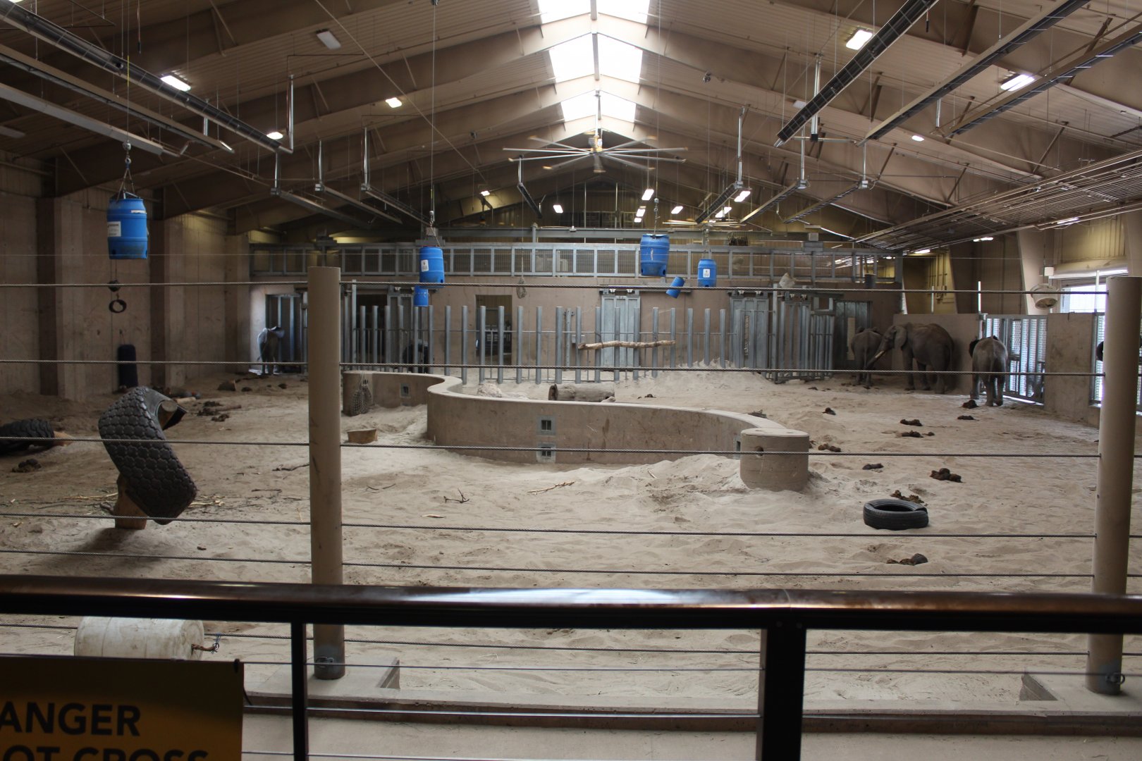 Elephant Family Quarters - African Grasslands