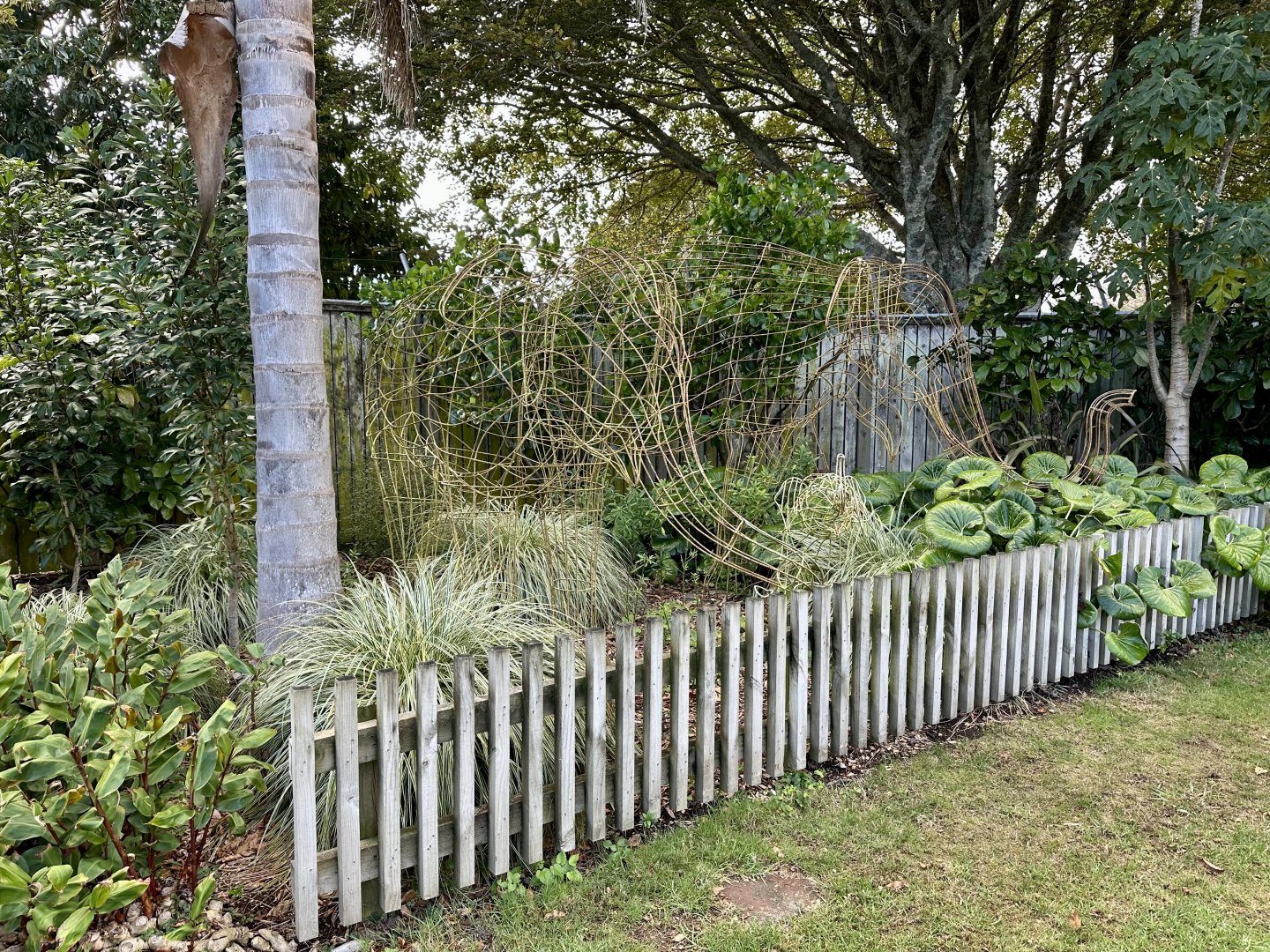 Elephant Family Sculpture