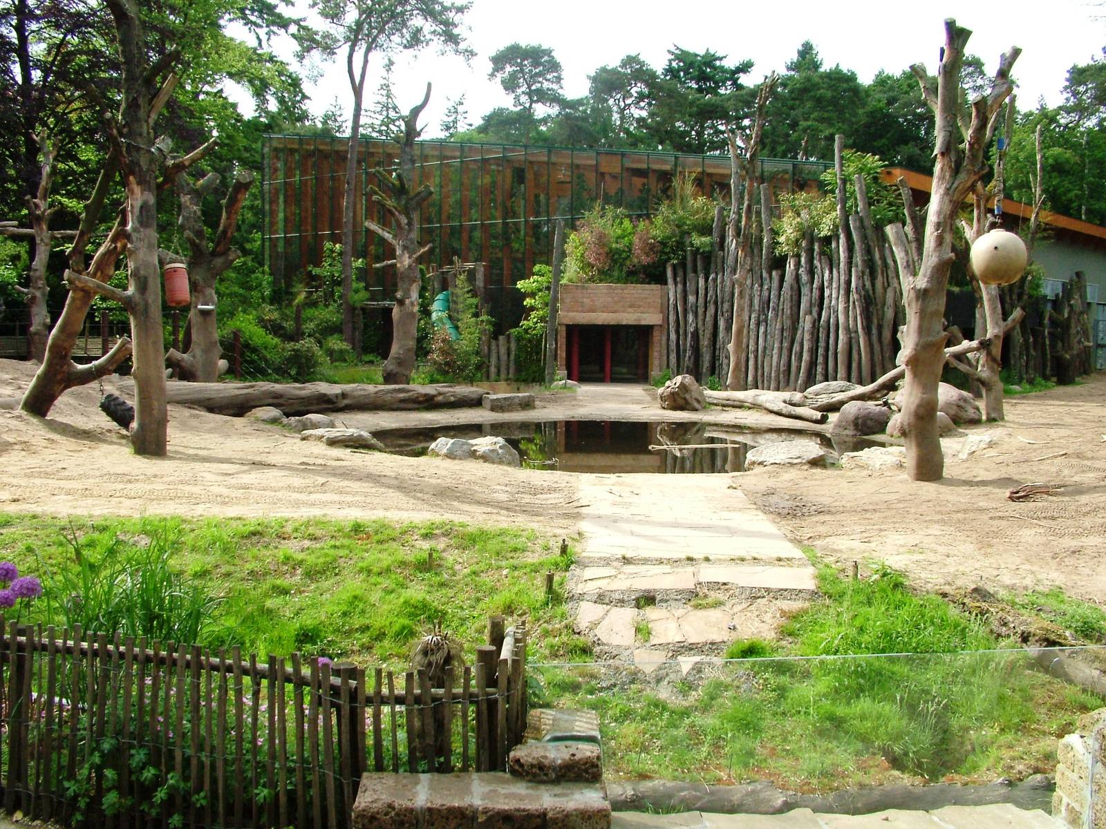 Elephant House at Amersfoort, 01/06/12