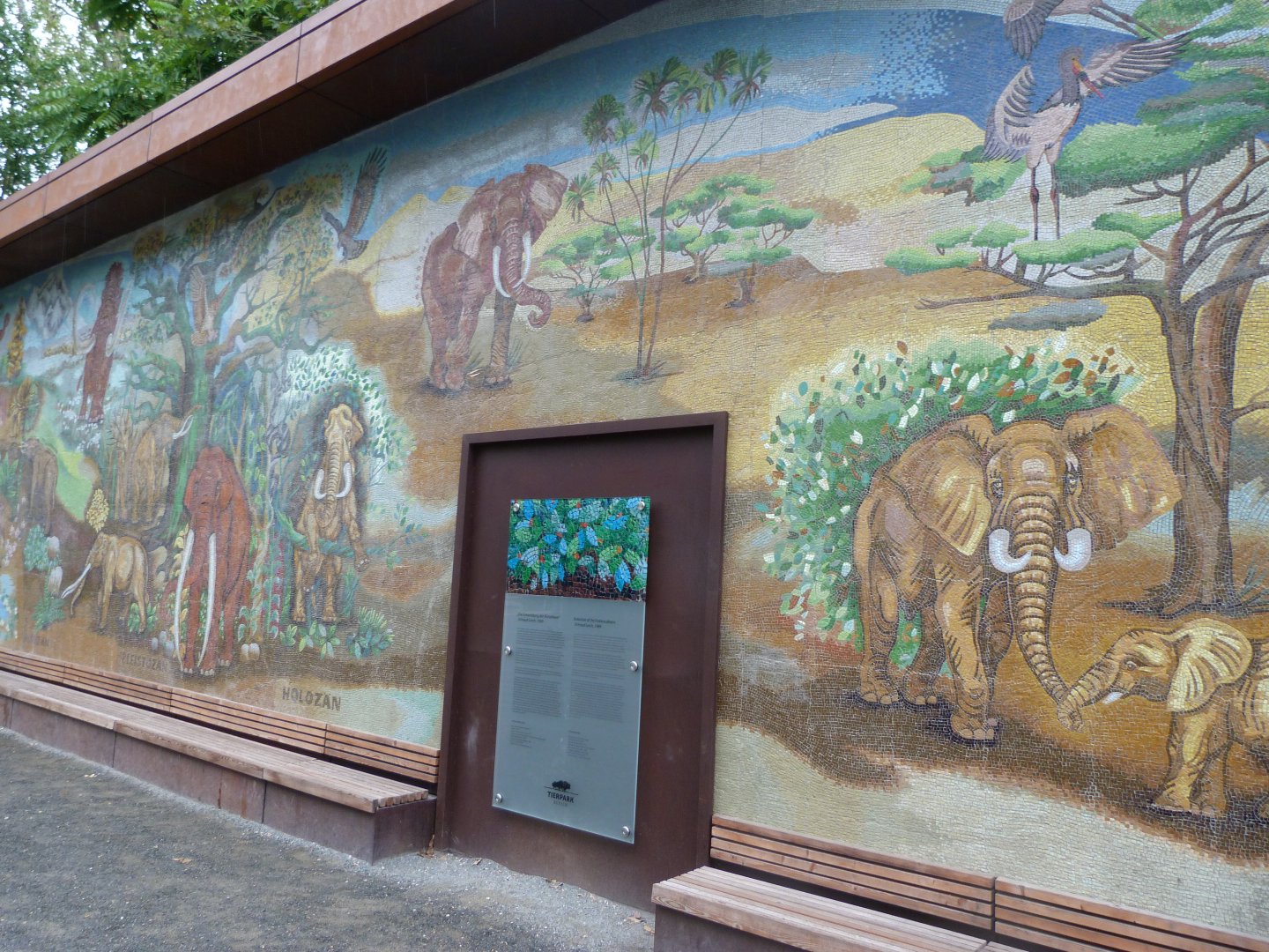 Elephant house mural -Tierpark Berlin (2024)