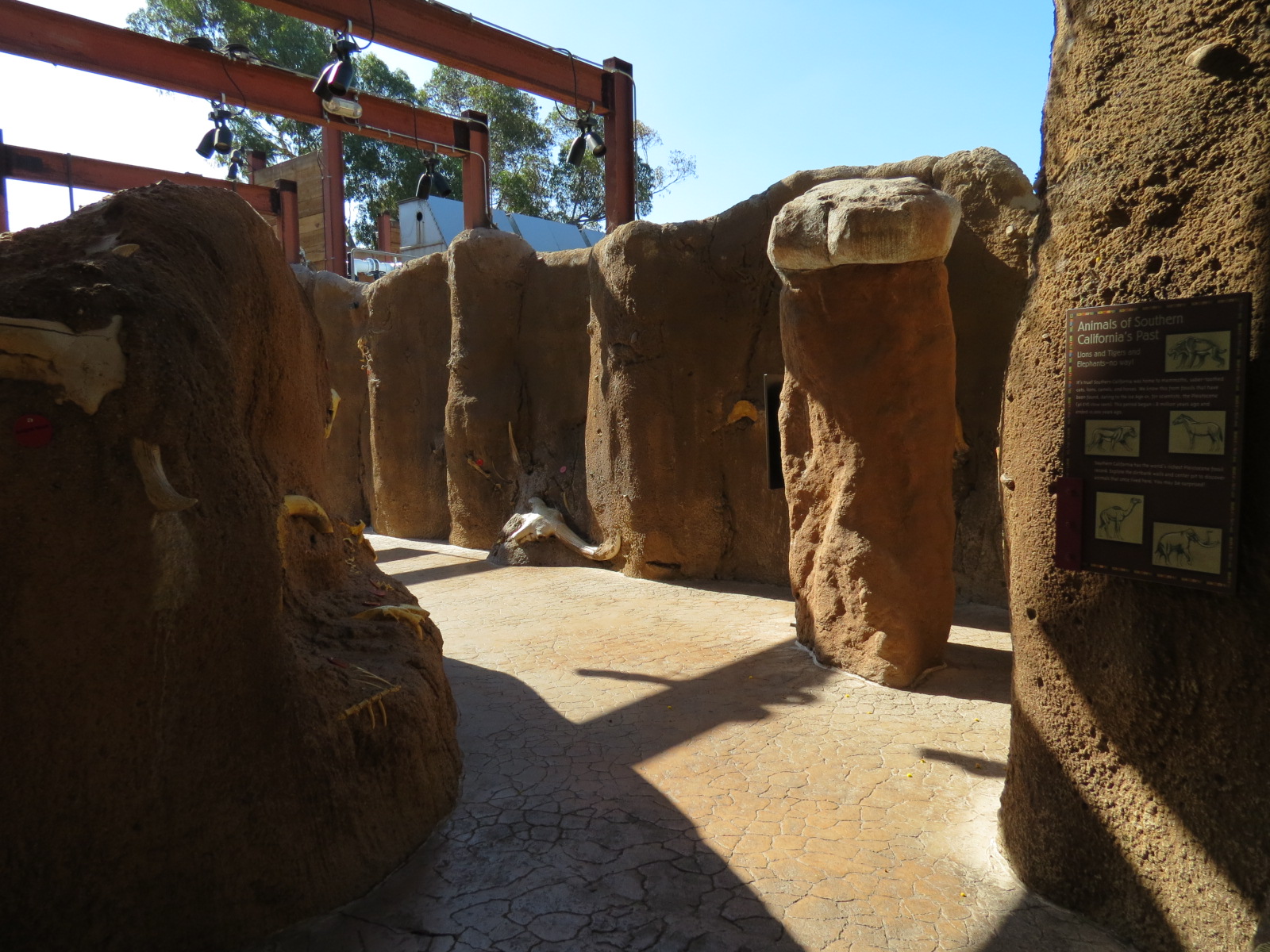 Elephant Odyssey - Fossil Portal