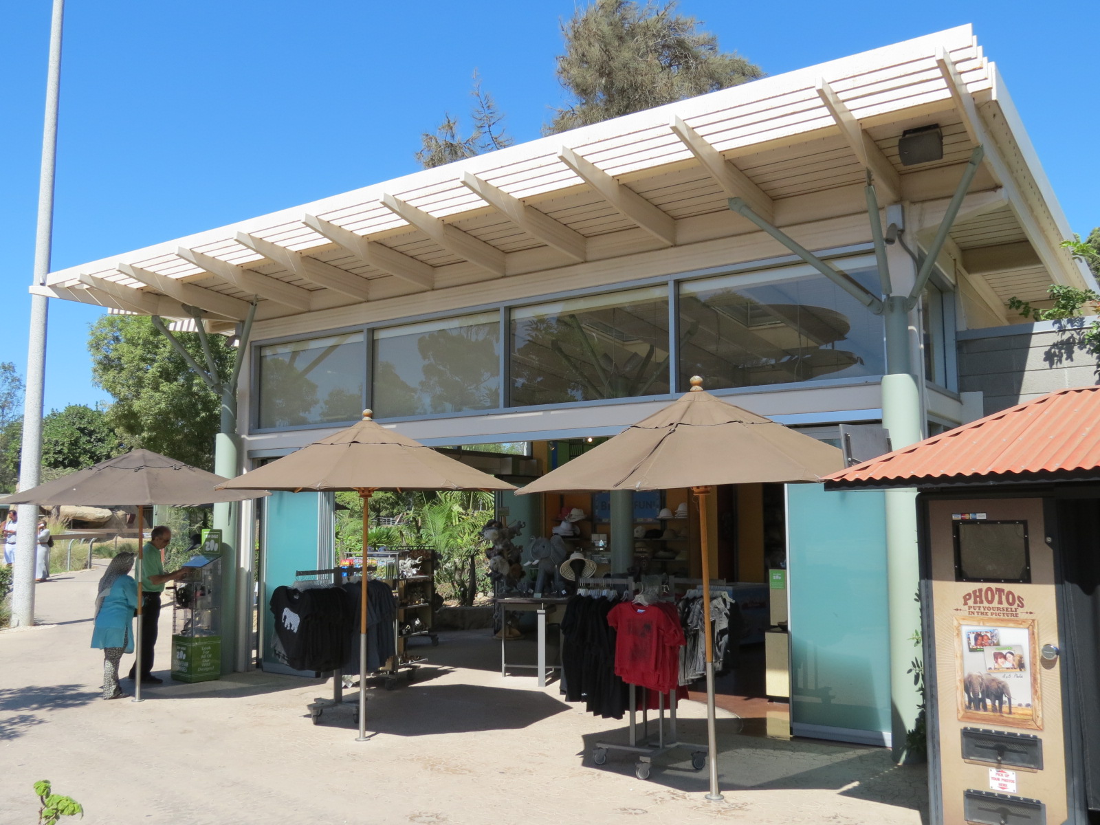 Elephant Odyssey - Tuskers Trunk