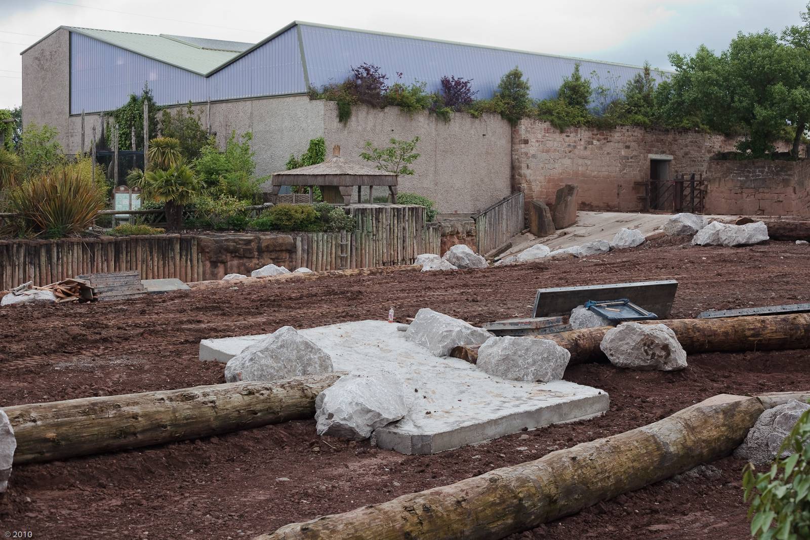 Elephant Paddock Renovations - 01/06/2010