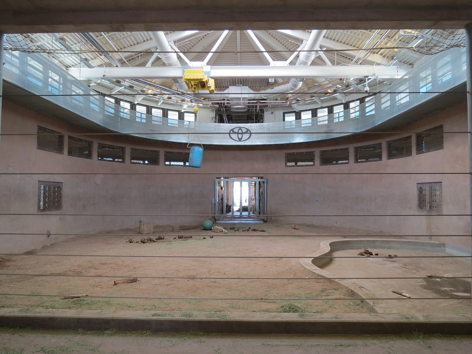 Elephant Passage - Elephant House Interior