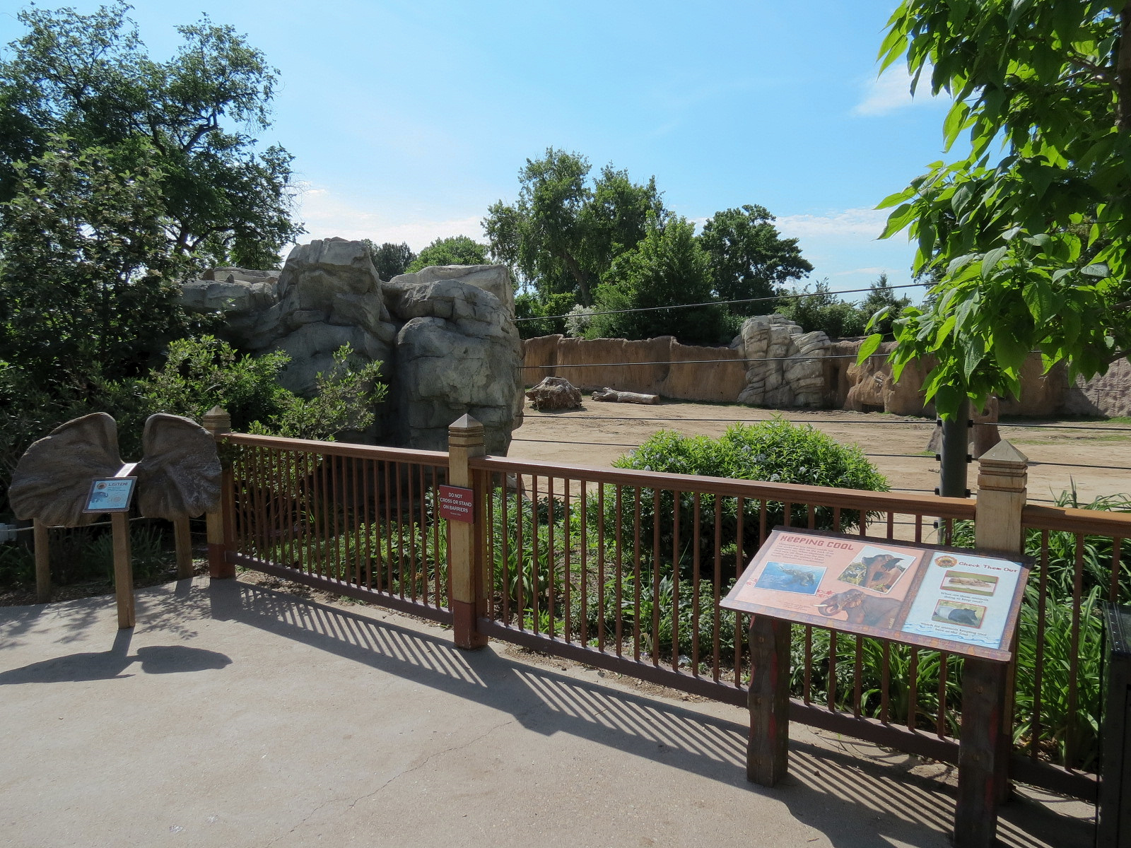 Elephant Passage - Species Roatation Yard East of Elephant House